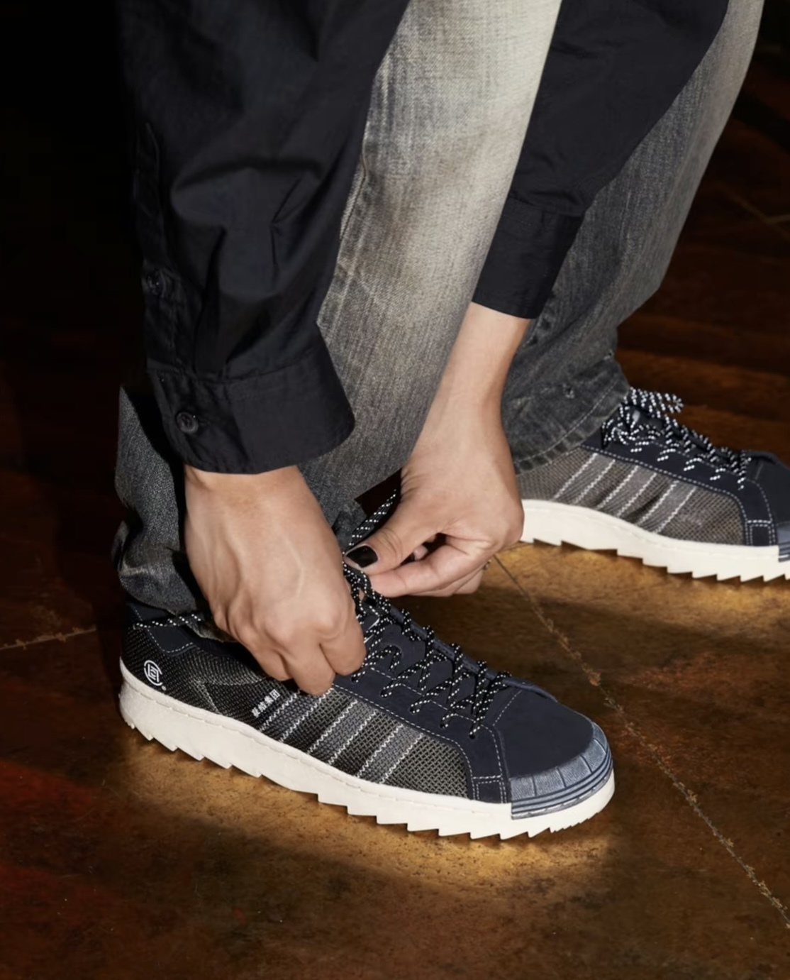 NEIGHBORHOOD x CLOT x Adidas 三方聯名致敬經典superstar (IE887