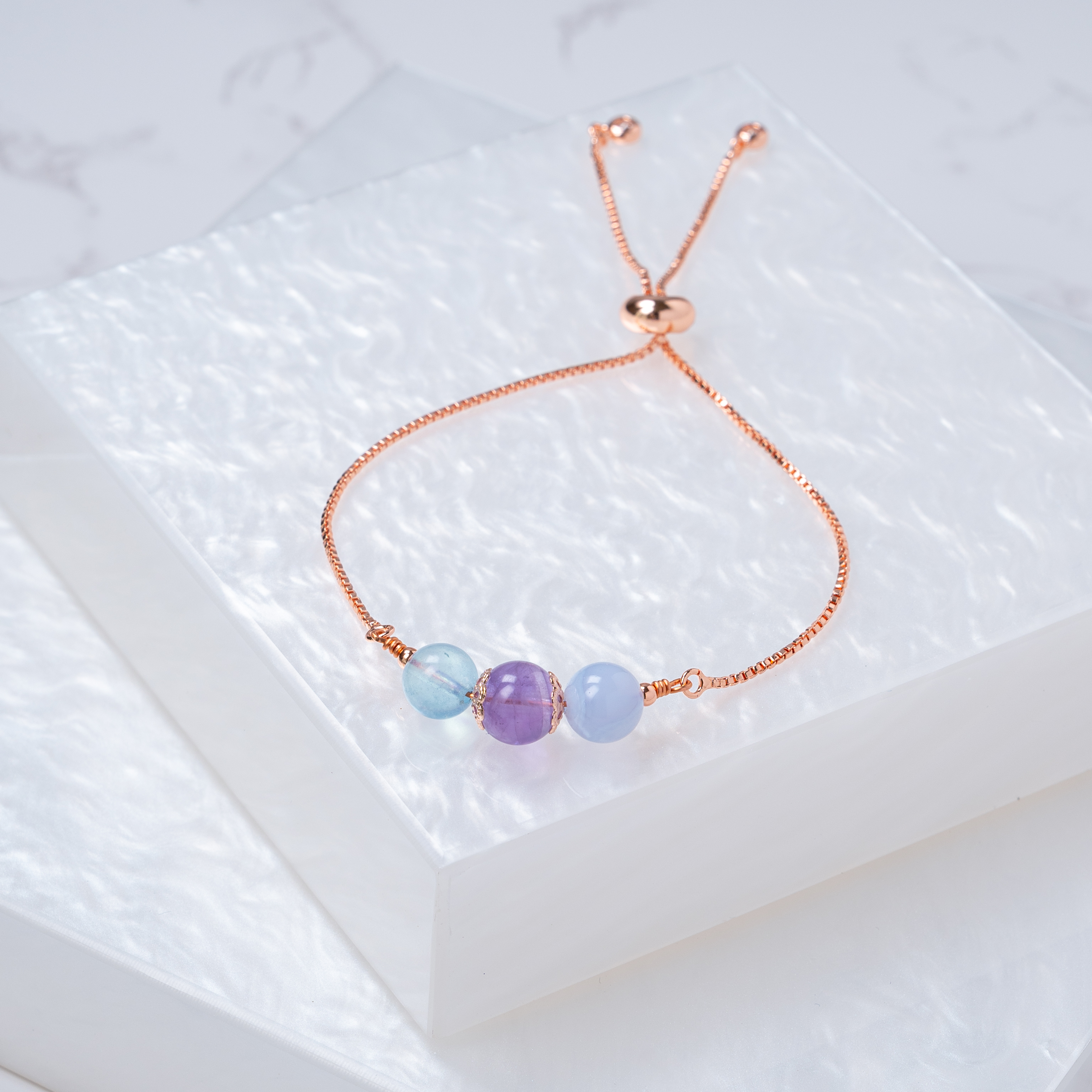 【海藍寶﹒紫水晶﹒藍紋瑪瑙】拉式手鍊