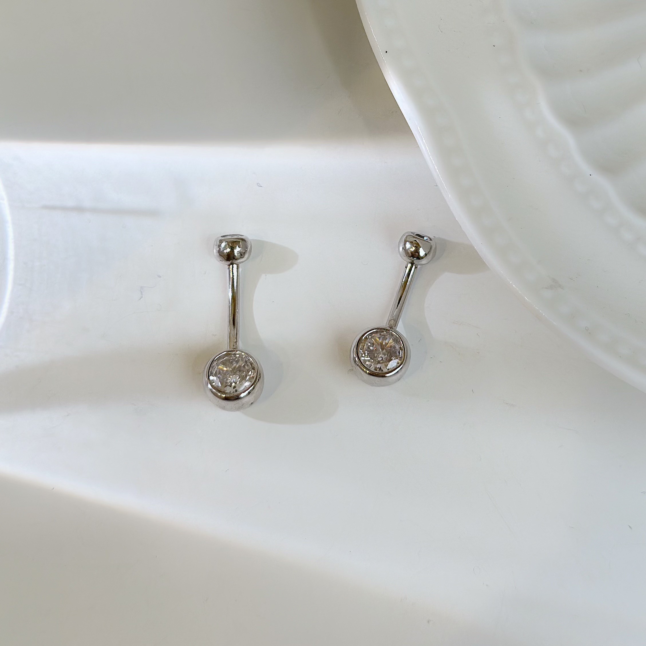 【純銀】單鑽素面肚環