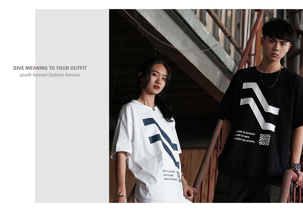 RETOP 賽博龐克 都市幾何寬版圓領T 黑