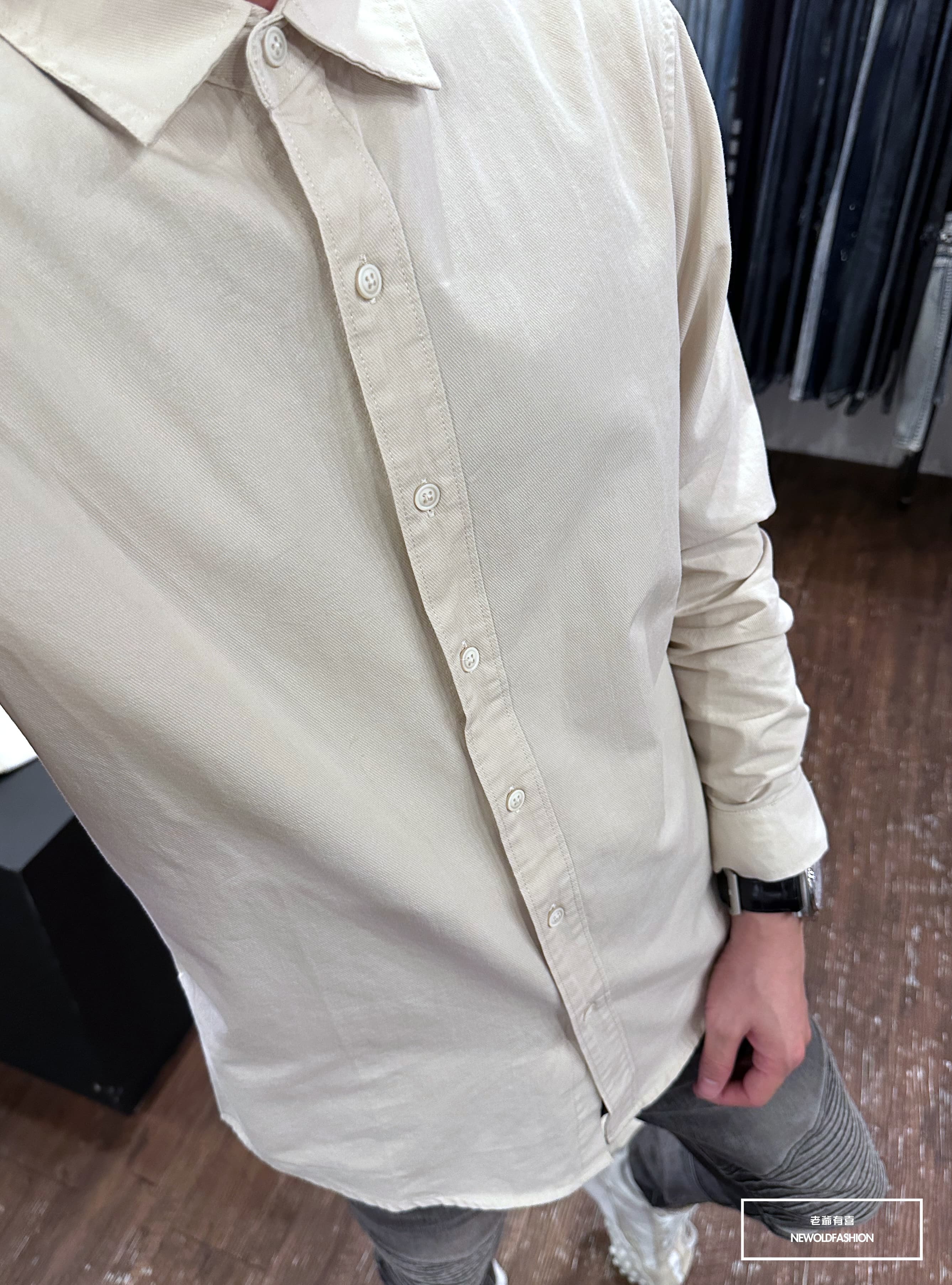 『新品上市』重磅純色素面襯衫-米(NOF23092088)