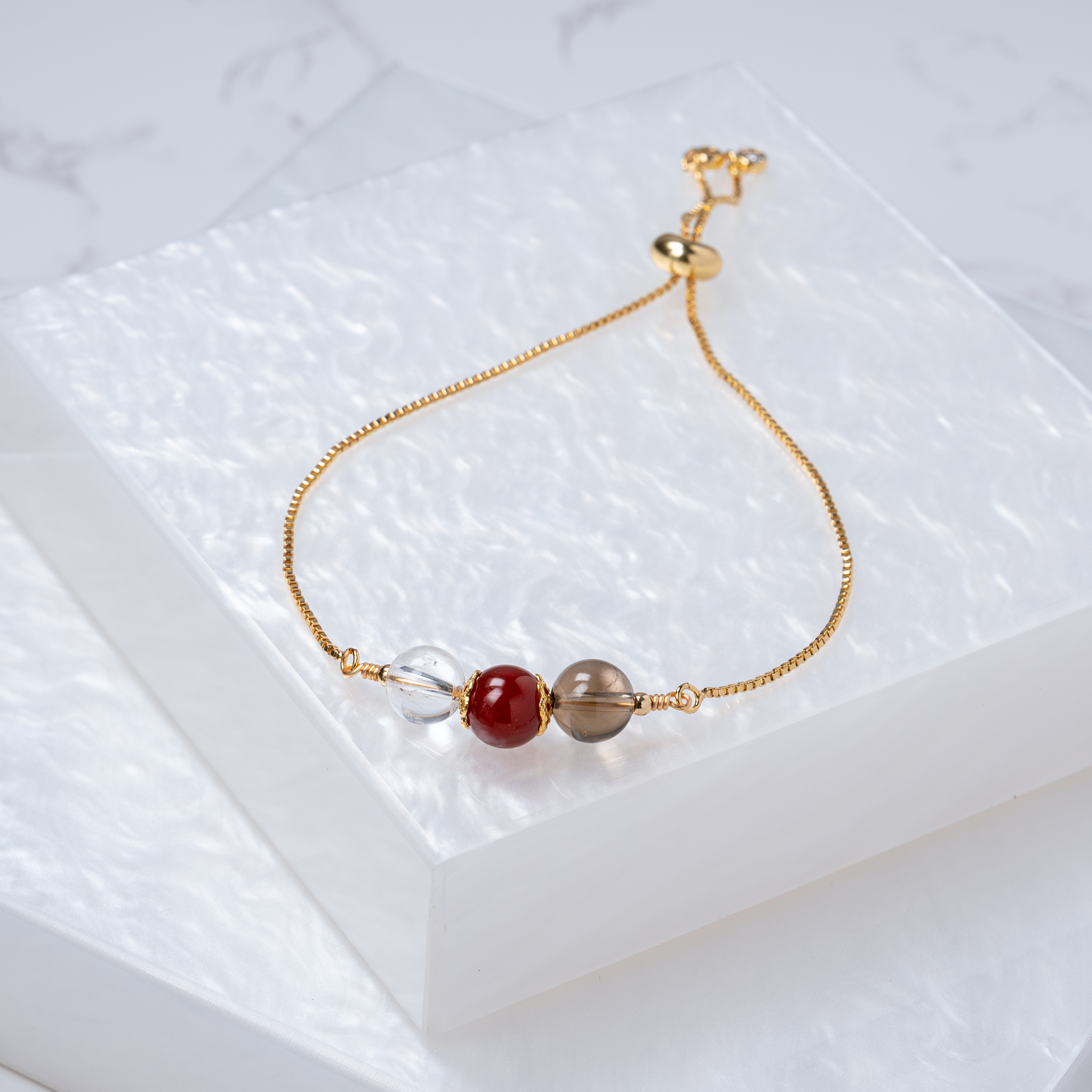 【白水晶﹒紅瑪瑙﹒茶晶】拉式手鍊
