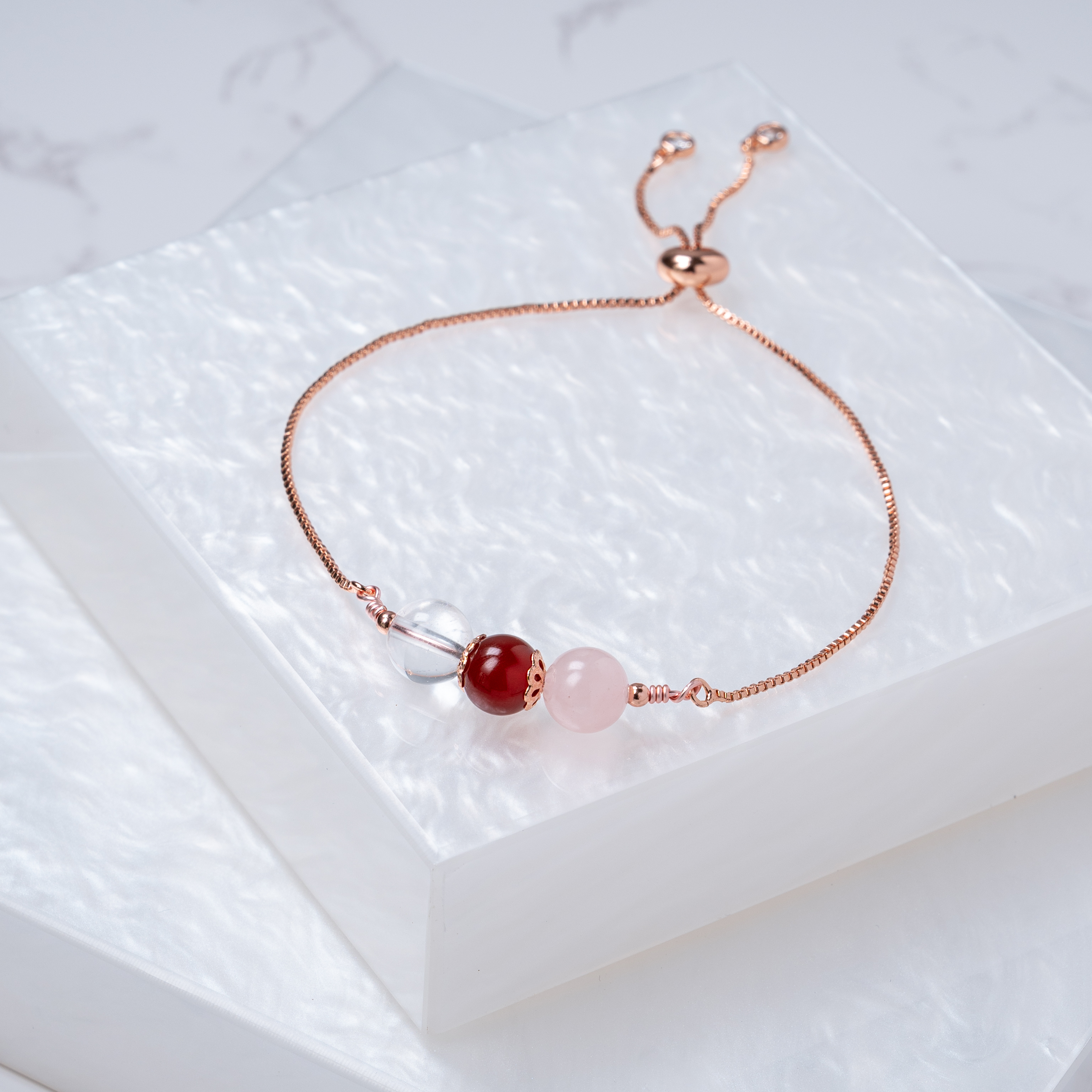 【白水晶﹒紅瑪瑙﹒粉水晶】拉式手鍊