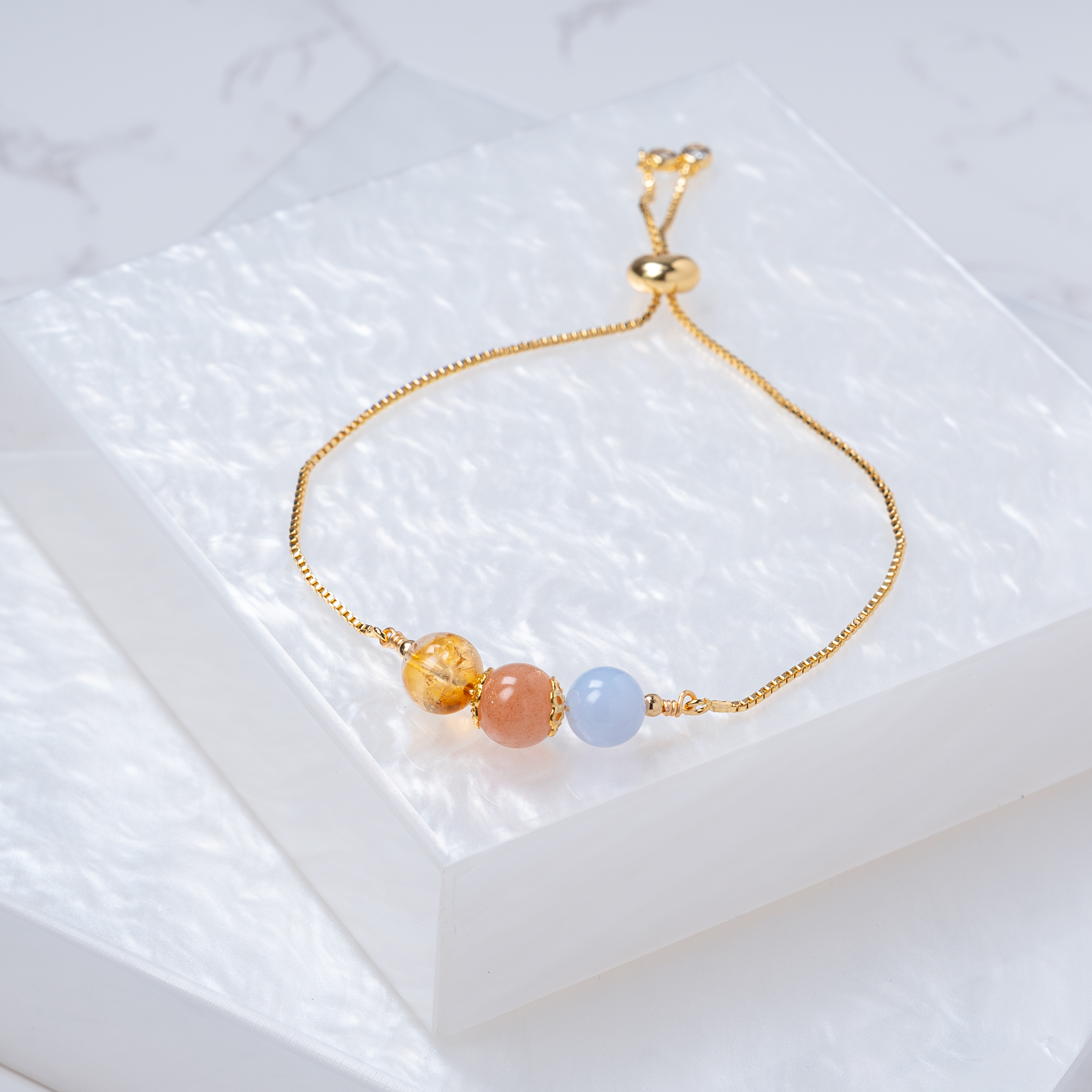 【黃水晶﹒太陽石﹒藍紋瑪瑙】拉式手鍊