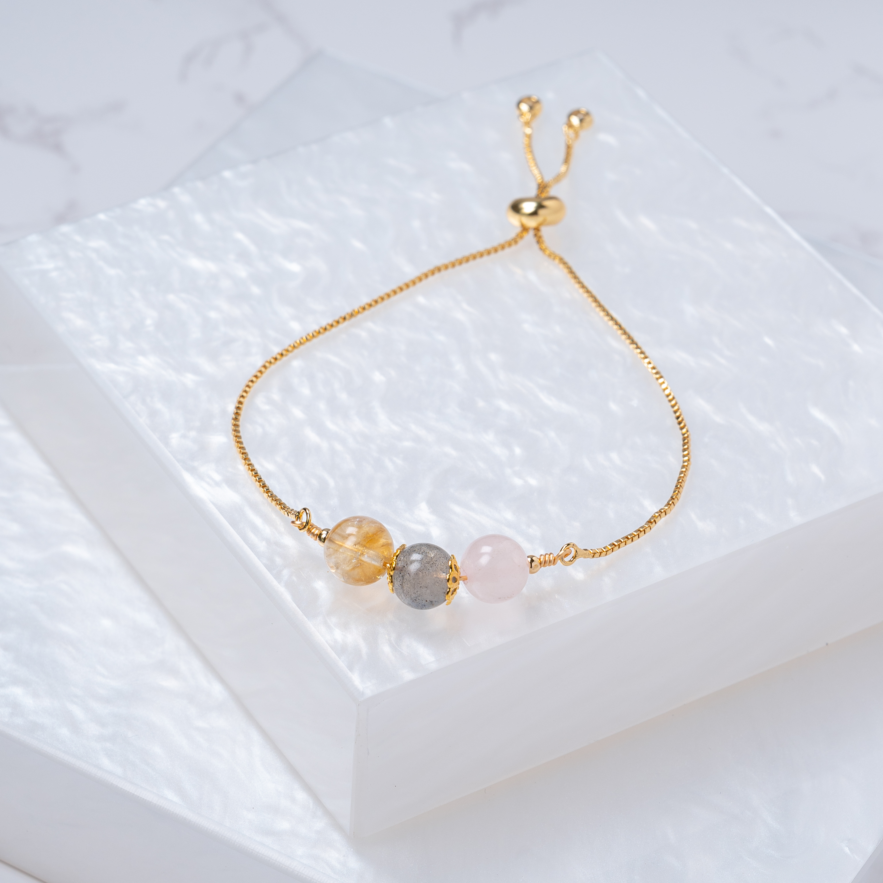 【黃水晶﹒拉長石﹒粉水晶】拉式手鍊
