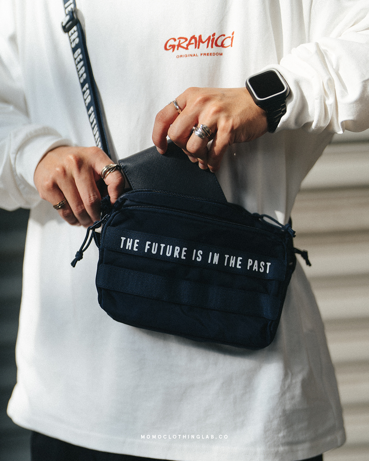 HUMANMADE ミリタリーポーチ　ショルダーバッグ HUMAN MADE MILITARY POUCH 軍用斜肩包｜ MOMOCLOTHiNGLAB 品牌
