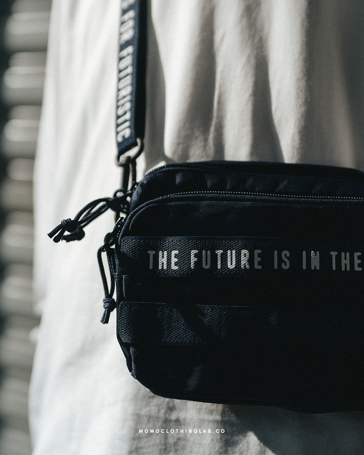HUMAN MADE MILITARY POUCH 軍用斜肩包｜ MOMOCLOTHiNGLAB 品牌