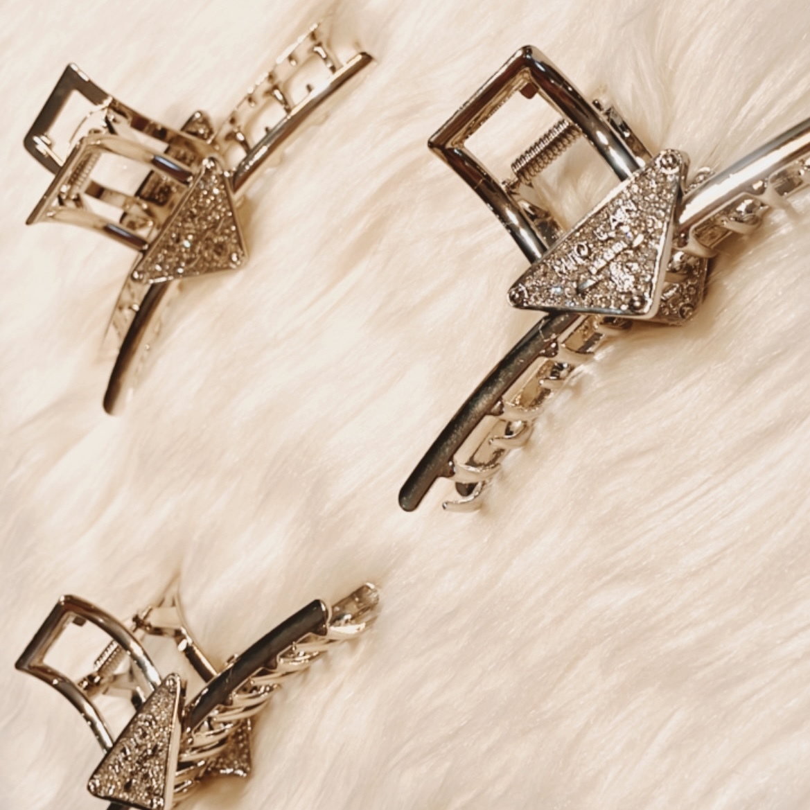 ML銀鑽三角標 方長髮夾