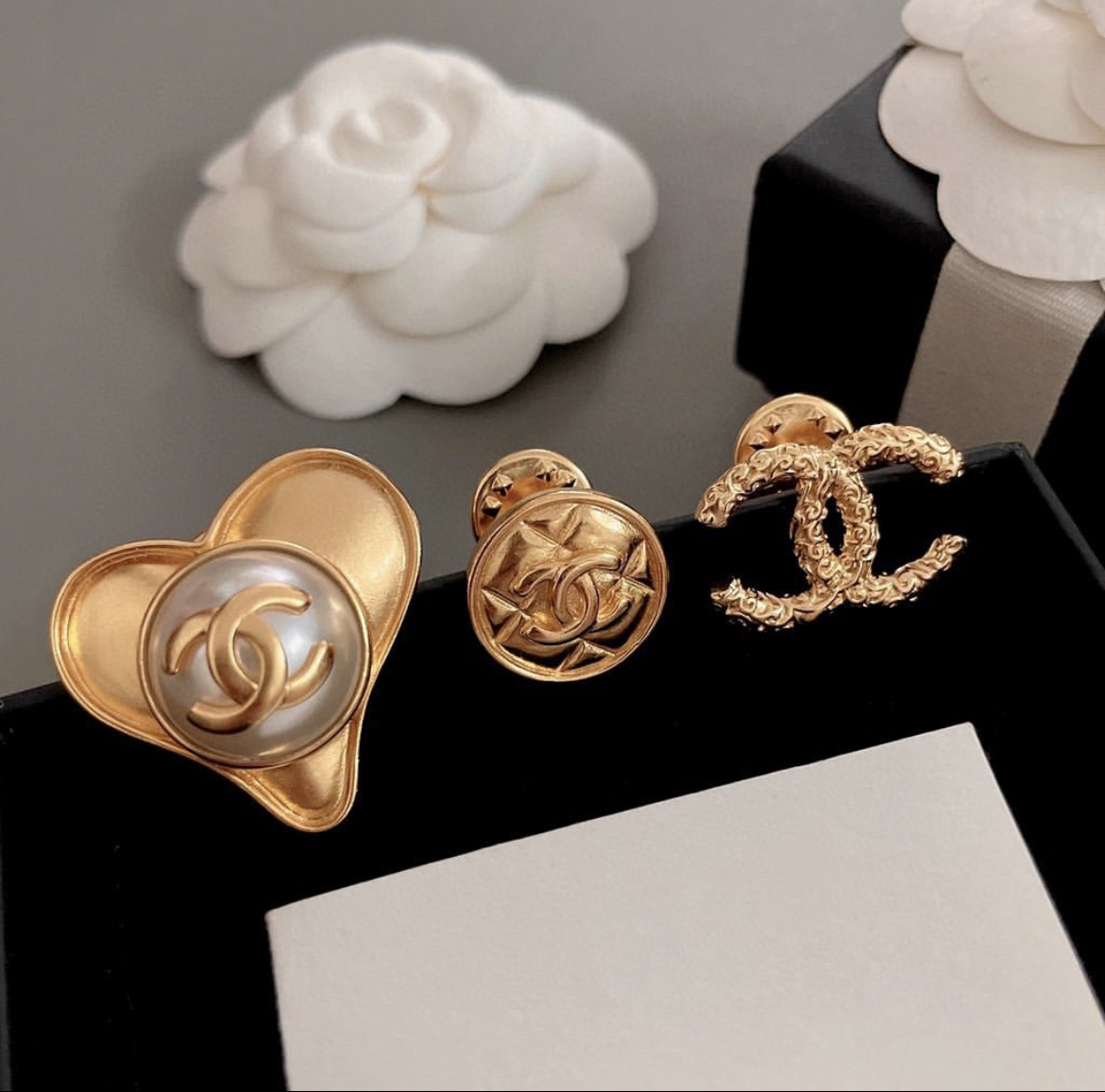 香奶奶完美夢幻白金胸針set