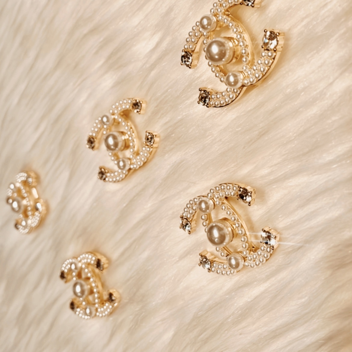 香奶奶經典雙c珍珠鑽翻玩胸針