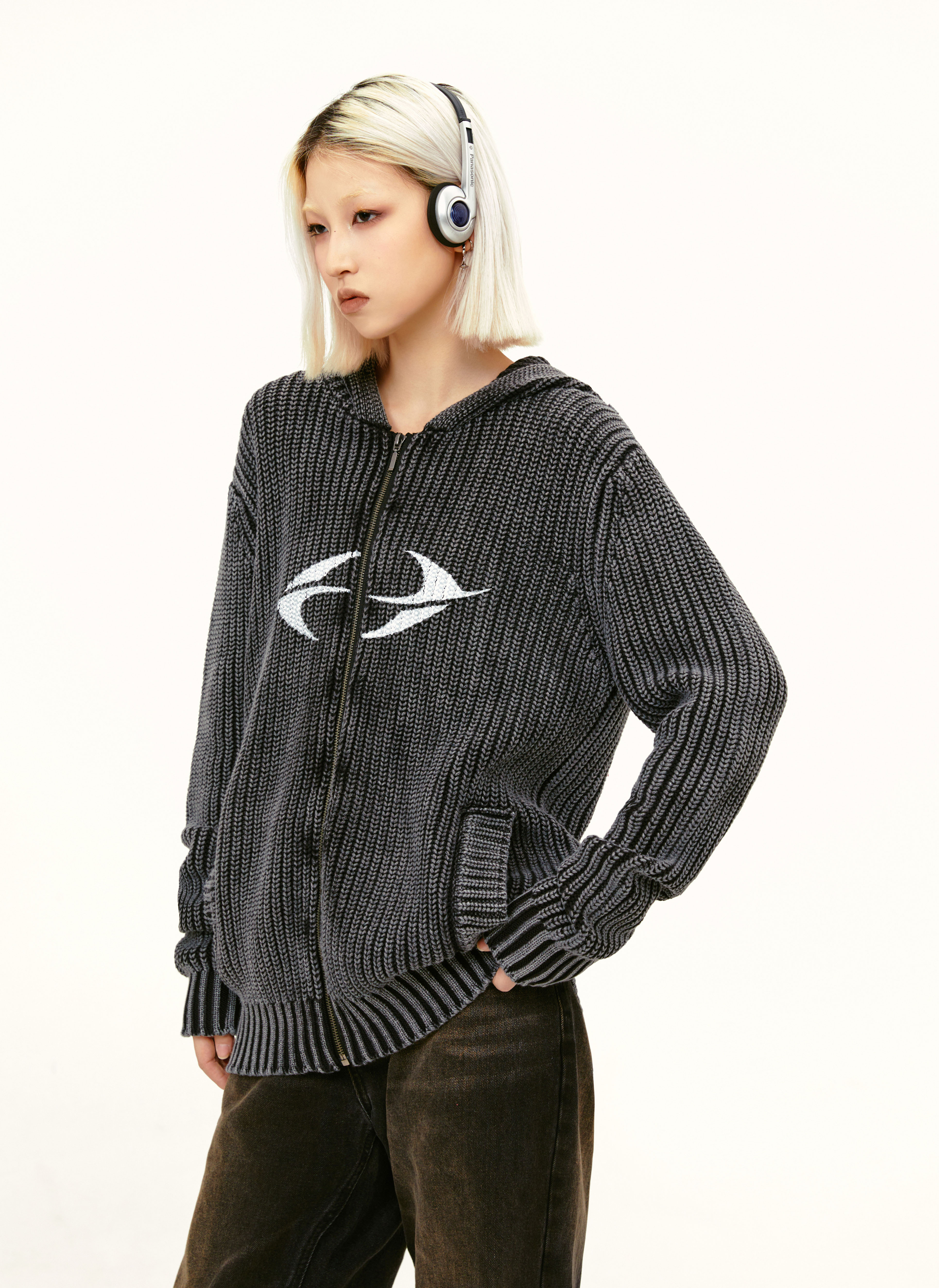 雙鏢針織連帽外套