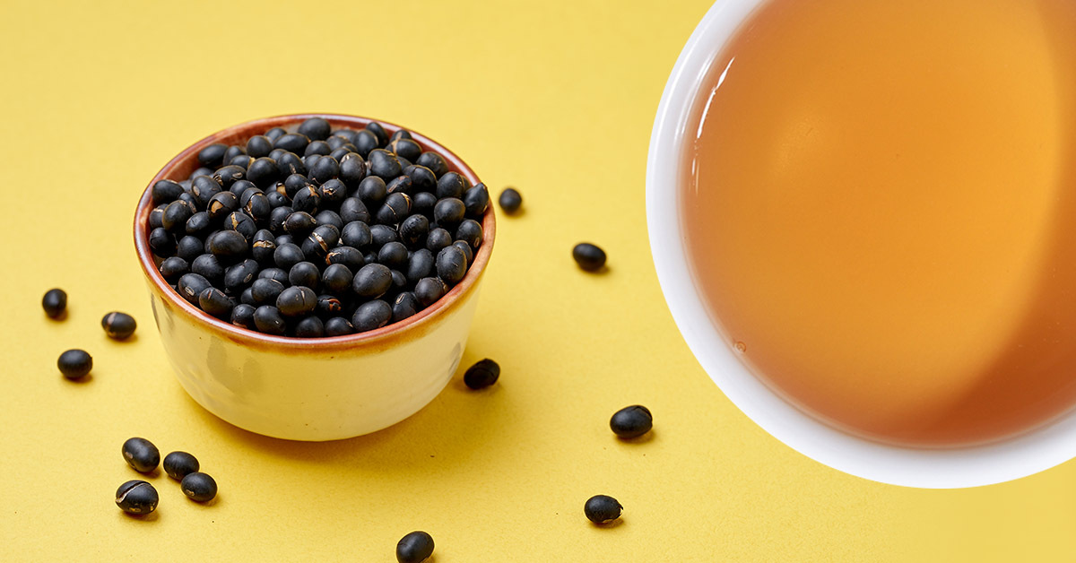 黑豆水做為健康養身的飲品之一，不僅無咖啡因，還含有豐富的營養成份。