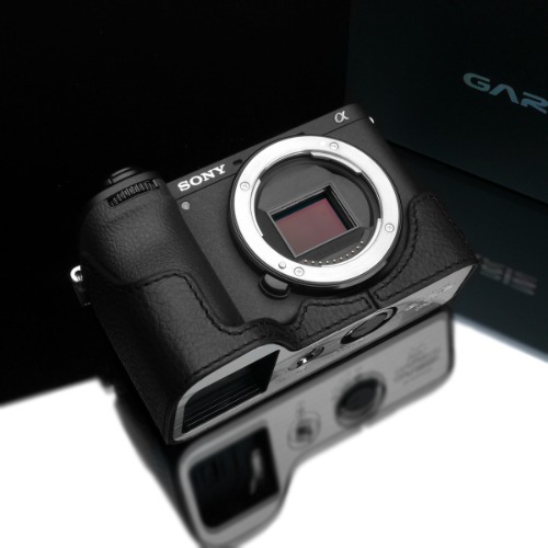 Gariz Sony a6700 Half Case XS-CHA6700BK