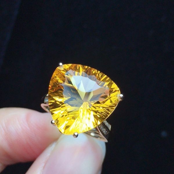 限量特價 18k真金真鑽 天然黃水晶戒指 送證書