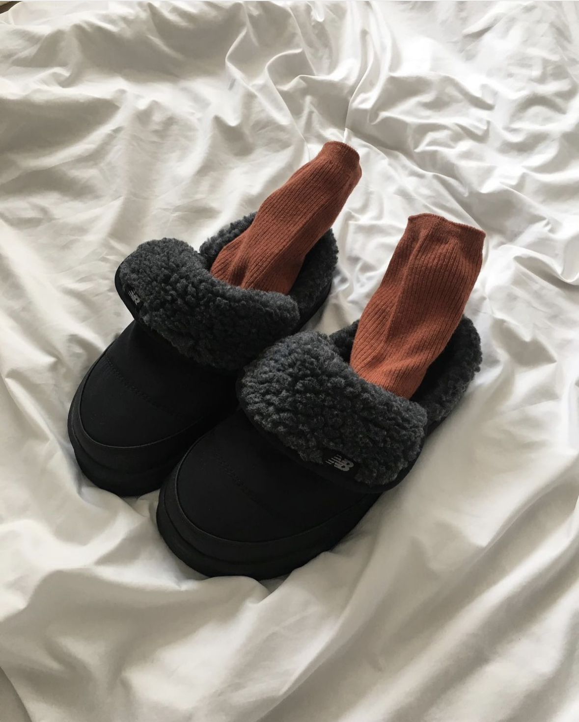 <零碼出清NB一雙不留😎>New Balance 羽絨羊羔毛懶人鞋 穆勒鞋