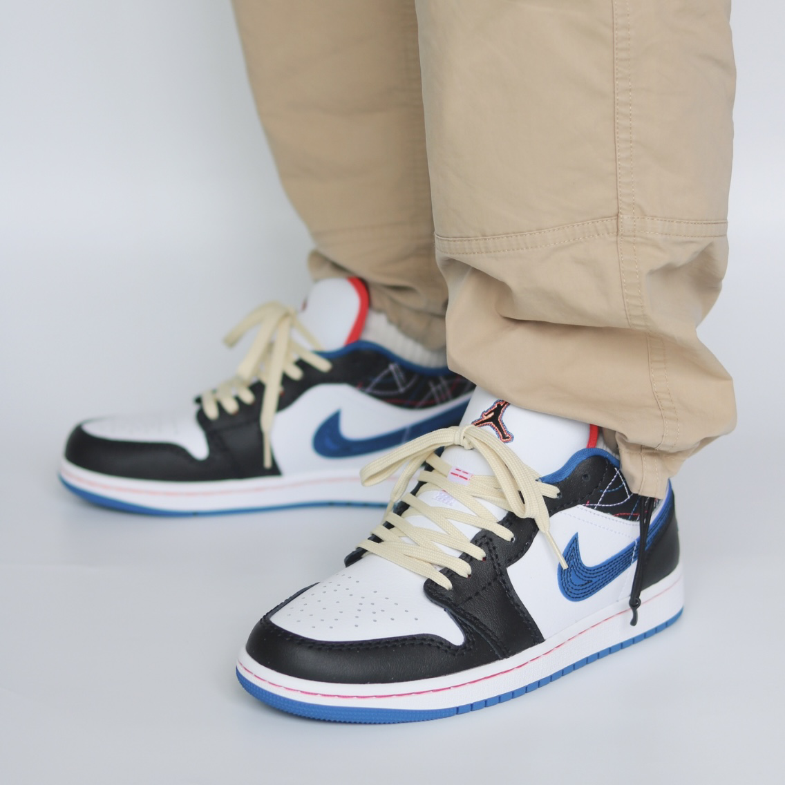 Nike Air Jordan 1 Low SE Black Industrial Blue 工業藍黑 刺繡 縫線 黑白藍