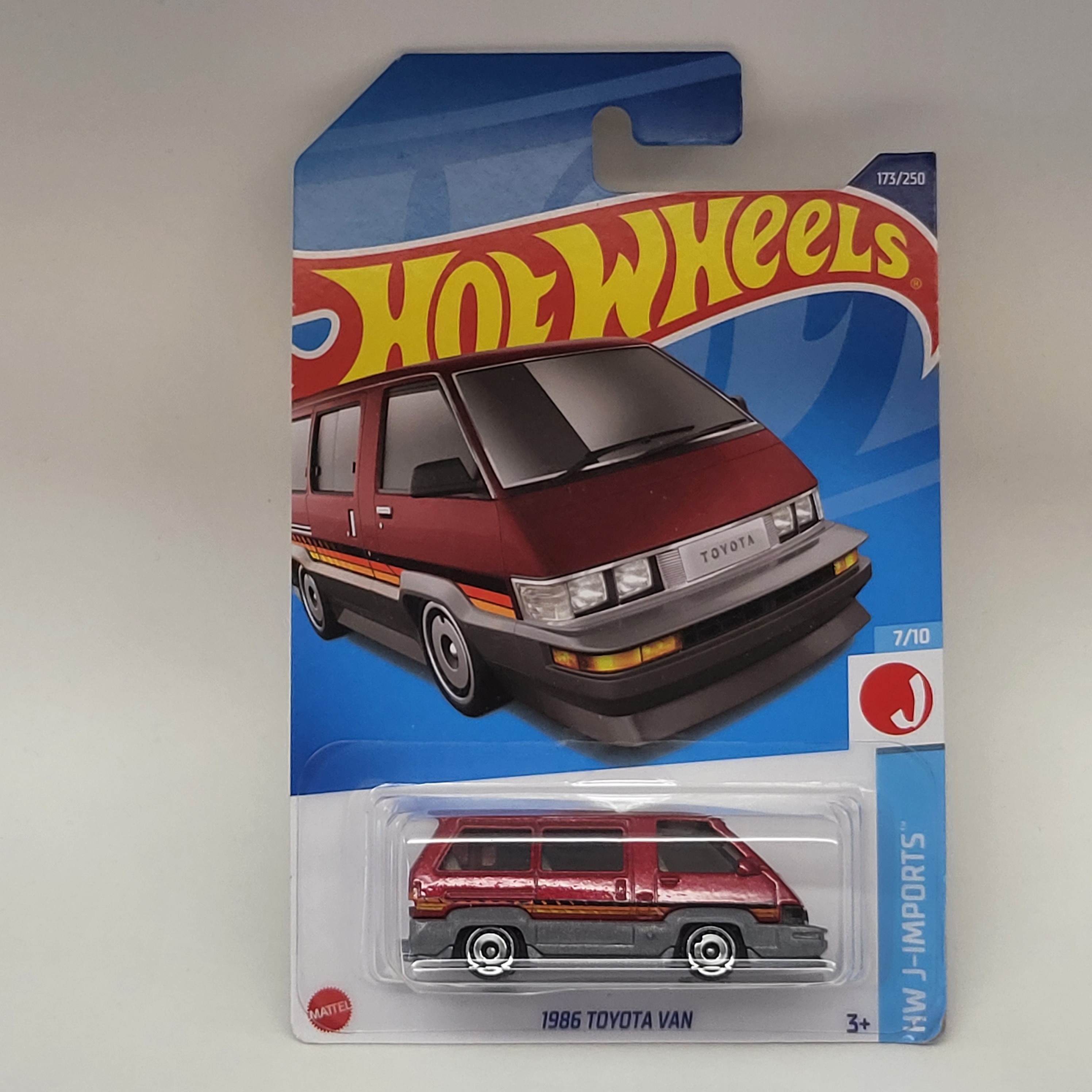 Hot Wheels 1986 Toyota Van Red