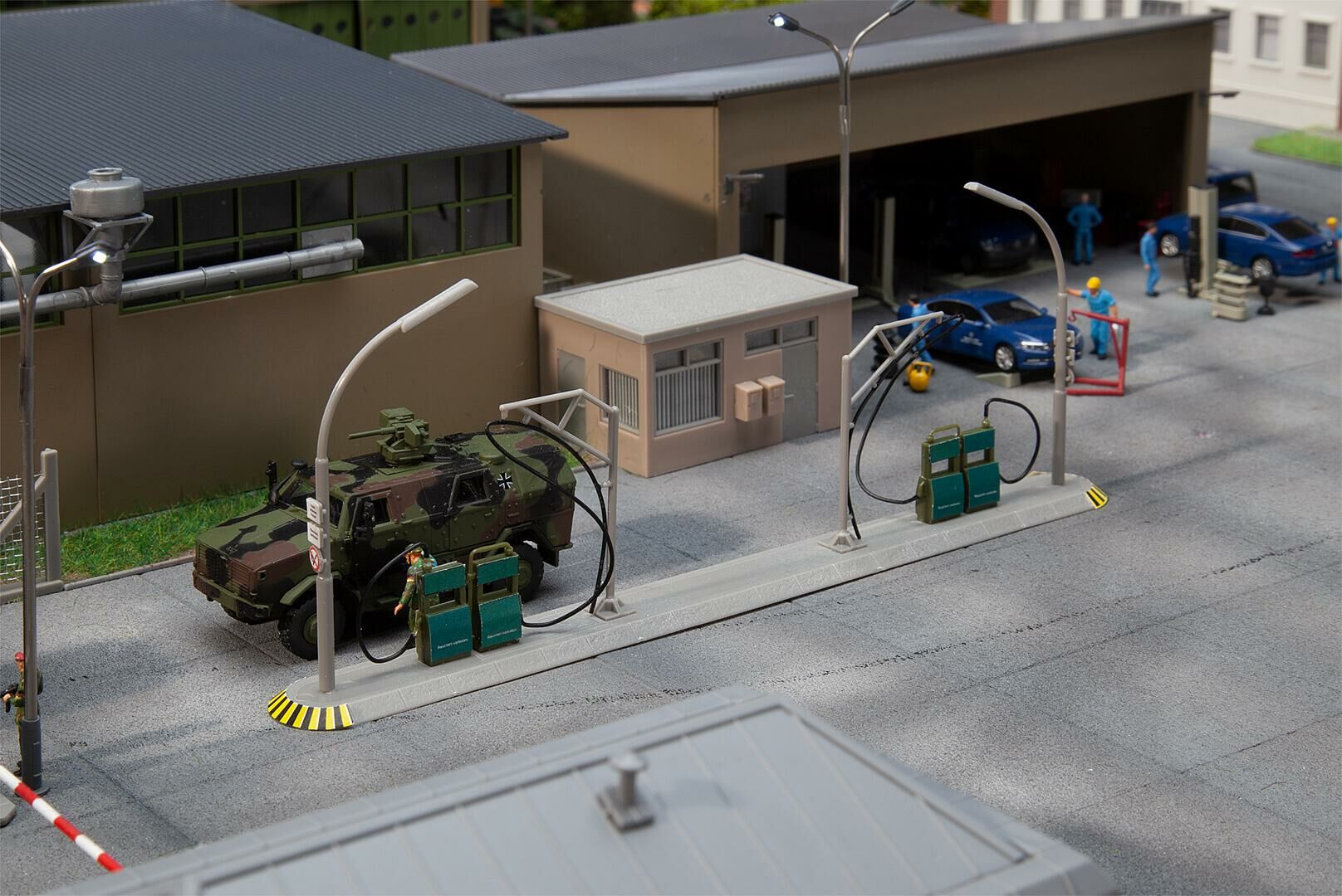 Faller 144105 HO Scale Filling station