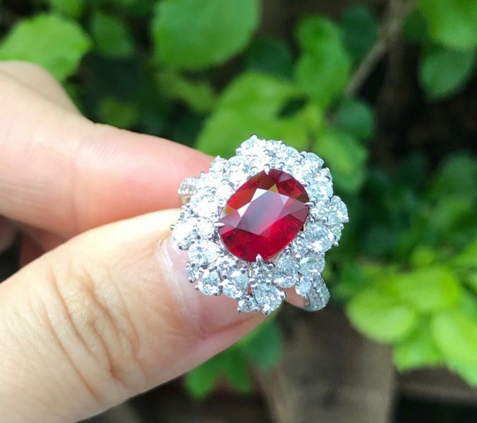 3.02ct 紅寶珠寶戒指