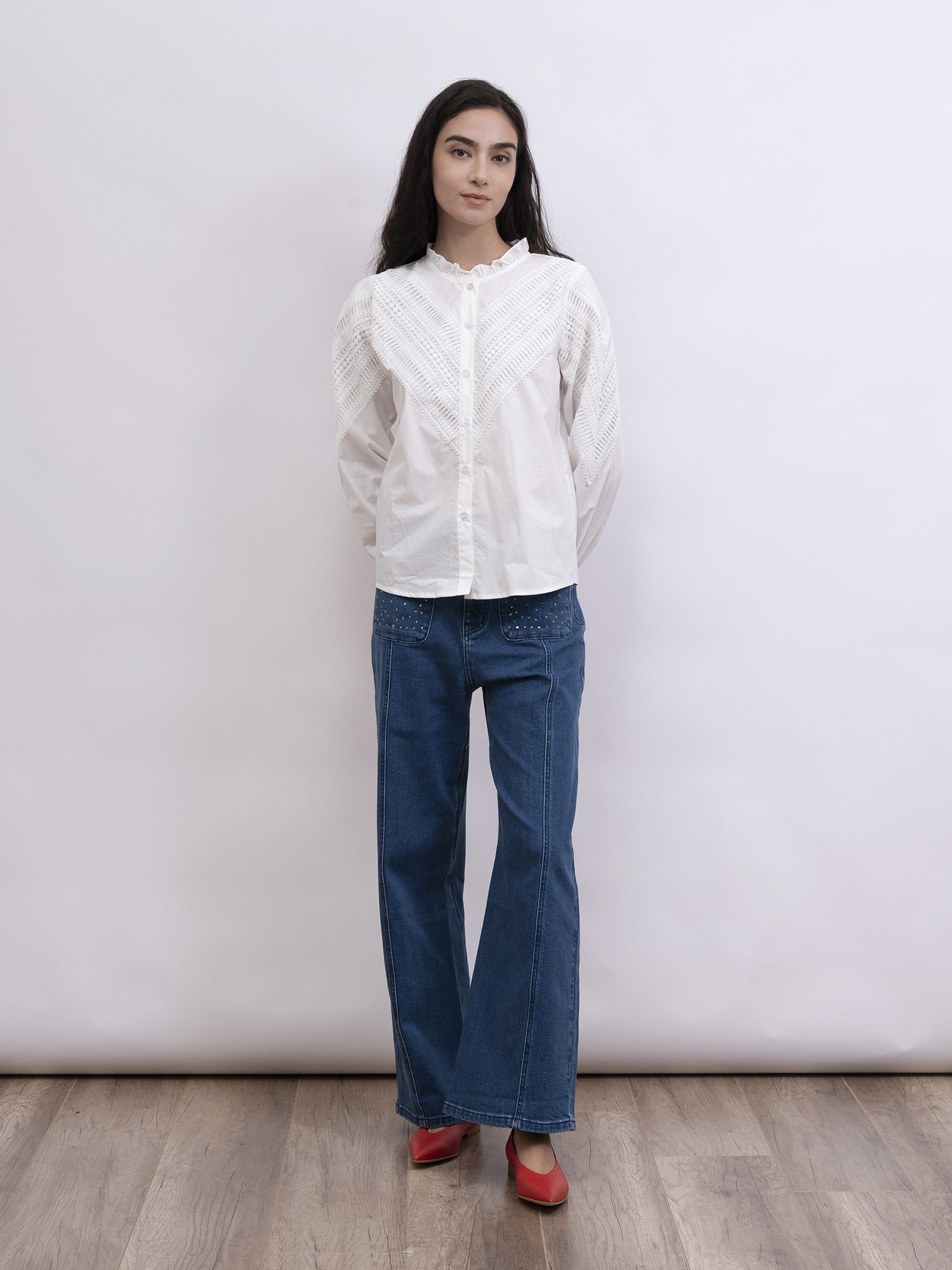 mi-tu 通花荷葉領恤衫