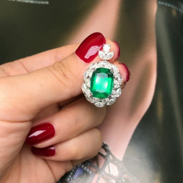 6.01ct 祖母綠吊墜