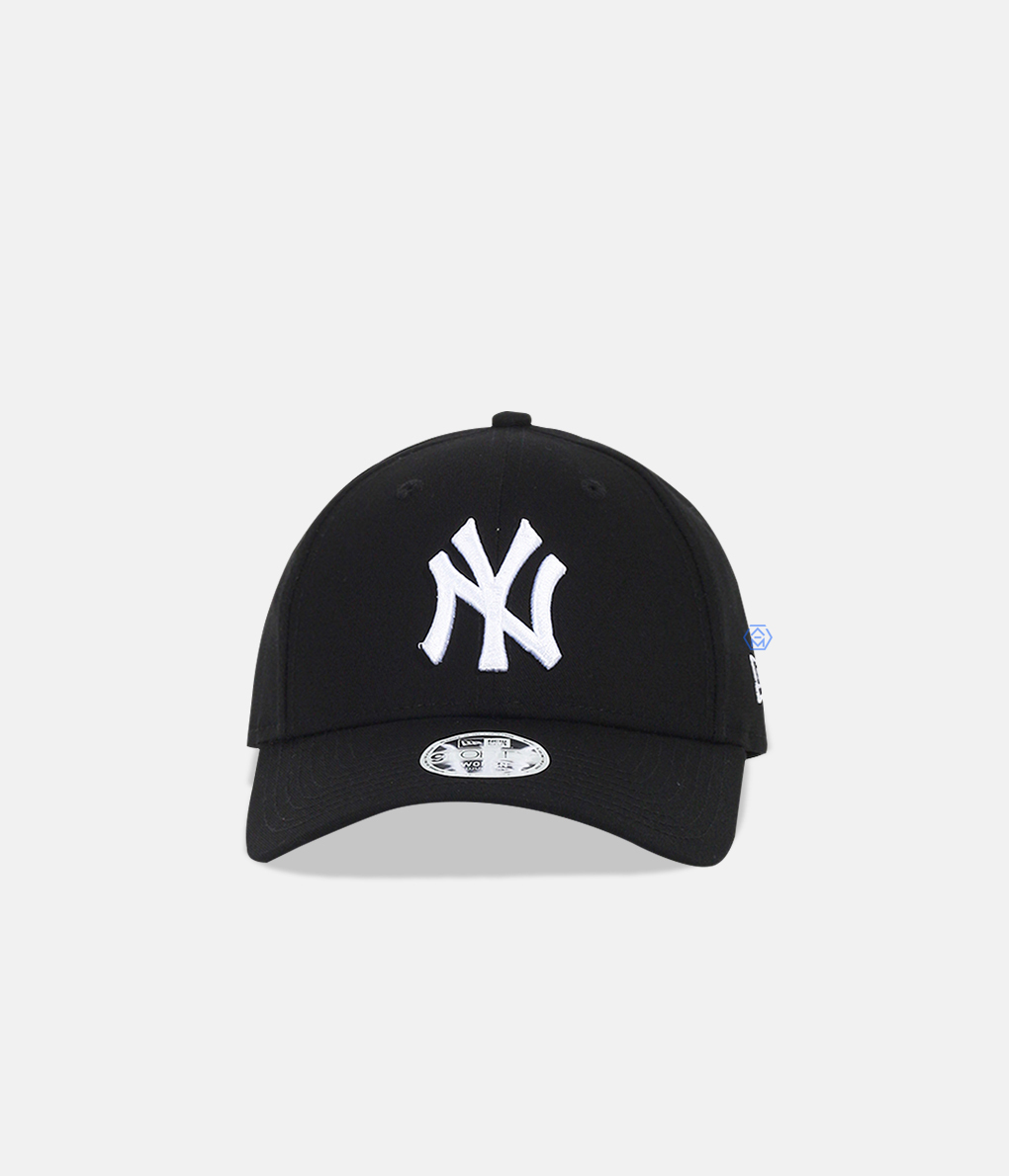 New Era 9Forty Cap NY 黑底 白Logo棒球帽-Women標