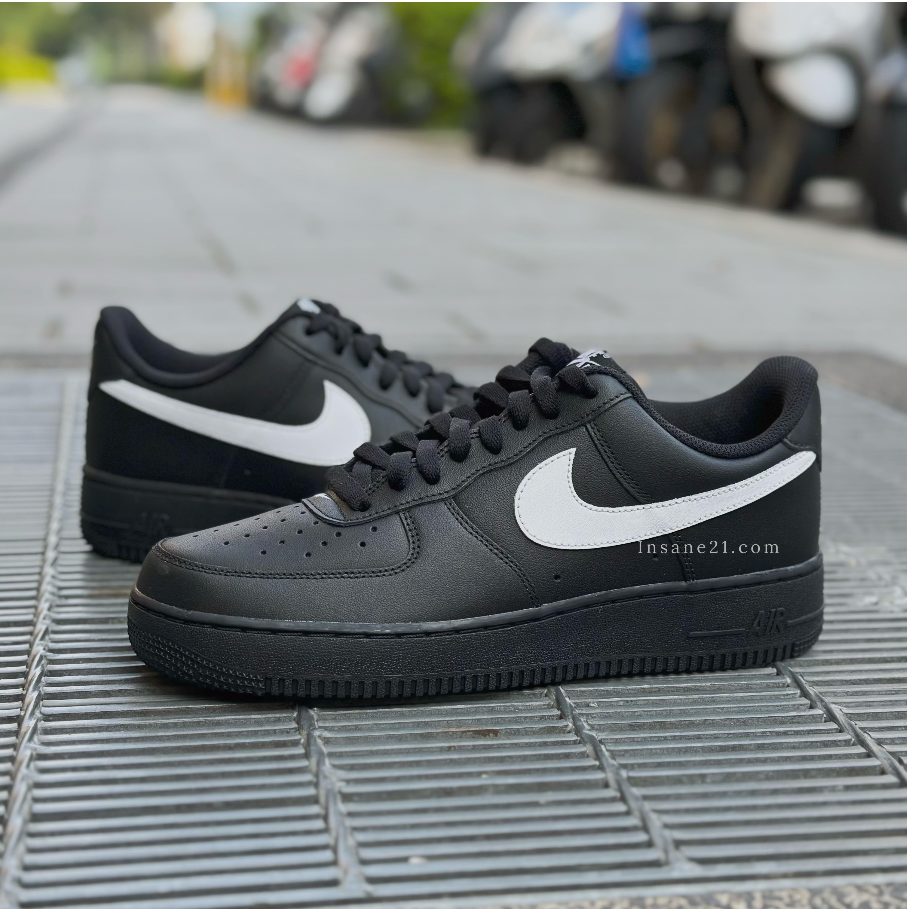 NIKE AIR FORCE 1 LOW "BLACK/WHITE" 黑白 空軍一號 休閒 FZ0627-010