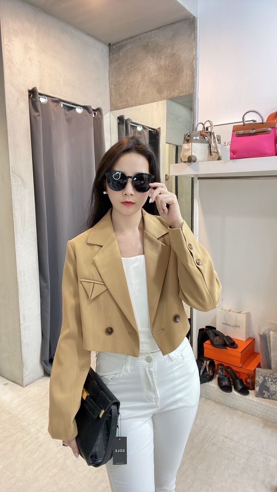 短版俐落西裝外套(黑/卡其)