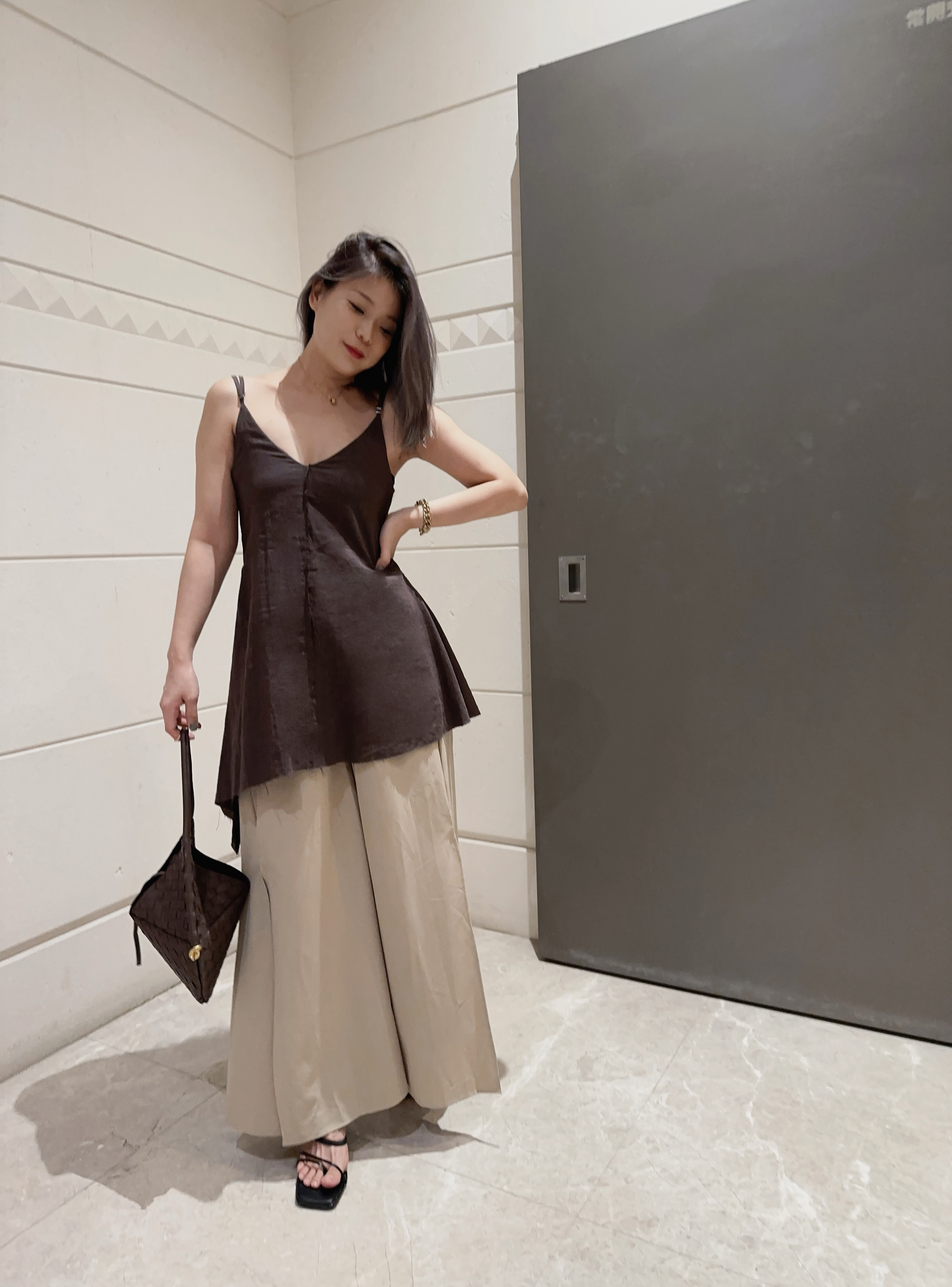 V領收腰上衣+高腰垂墜寬褲(可單買)