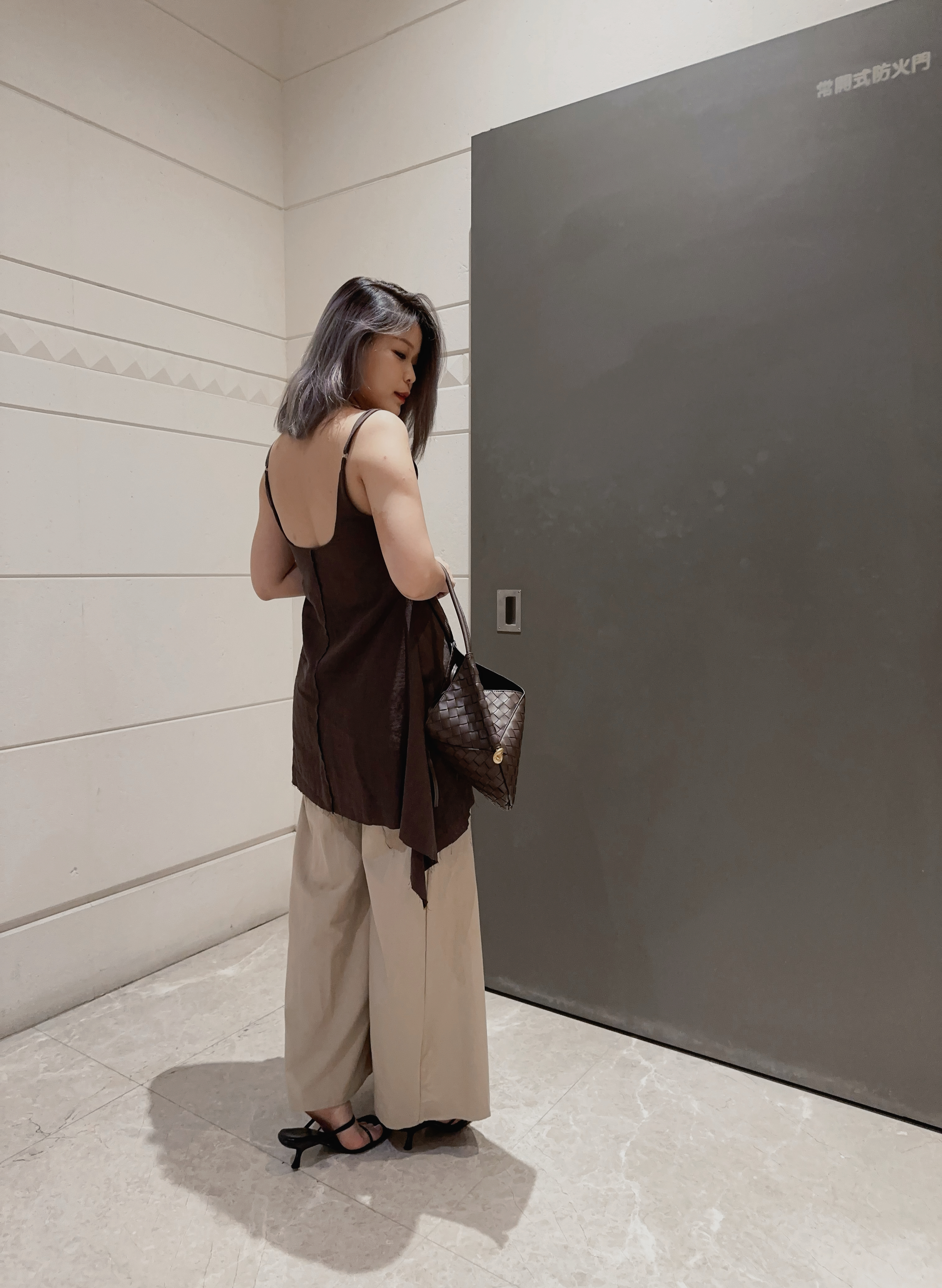 V領收腰上衣+高腰垂墜寬褲(可單買)