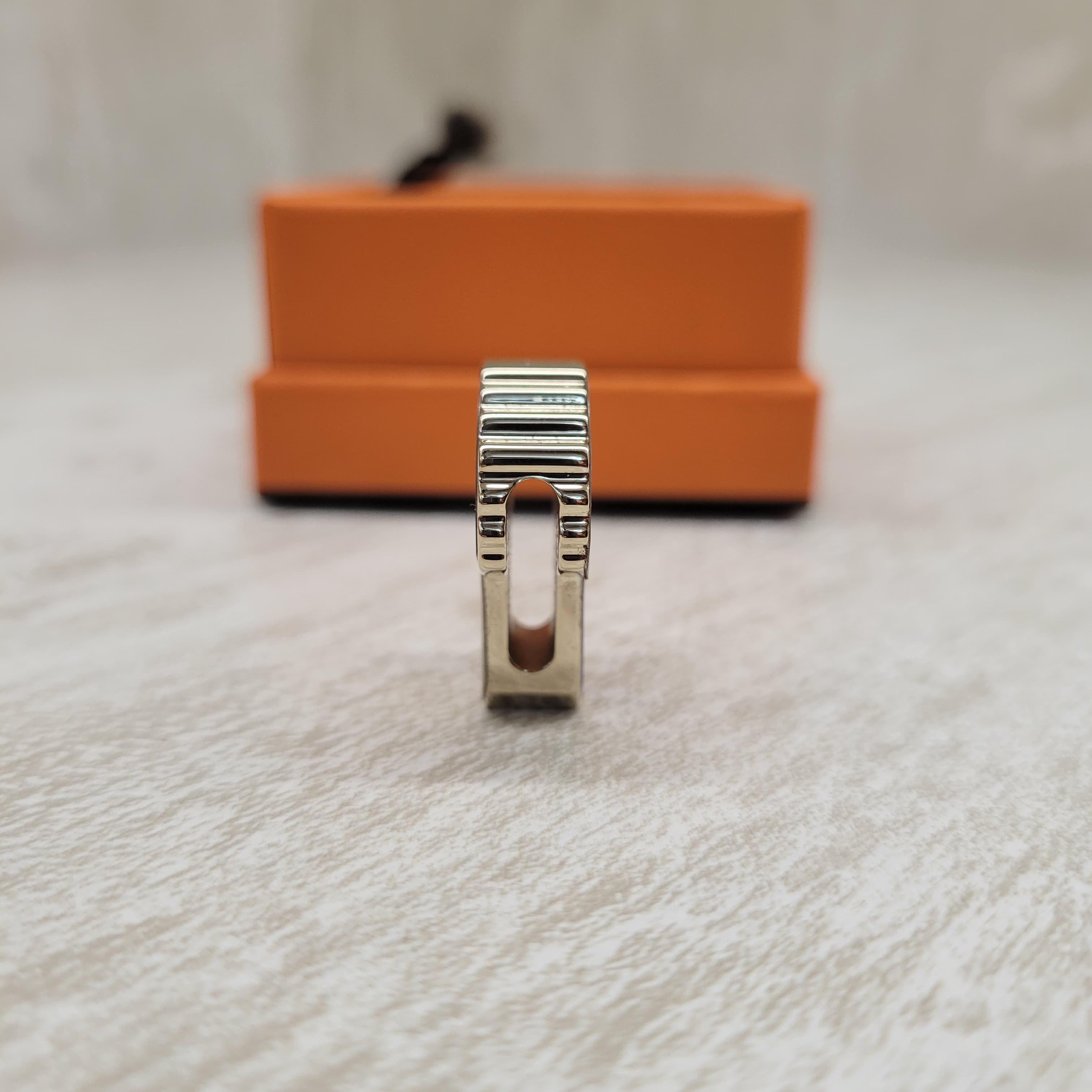 Hermes epaulette twilly ring bleu 絲巾扣