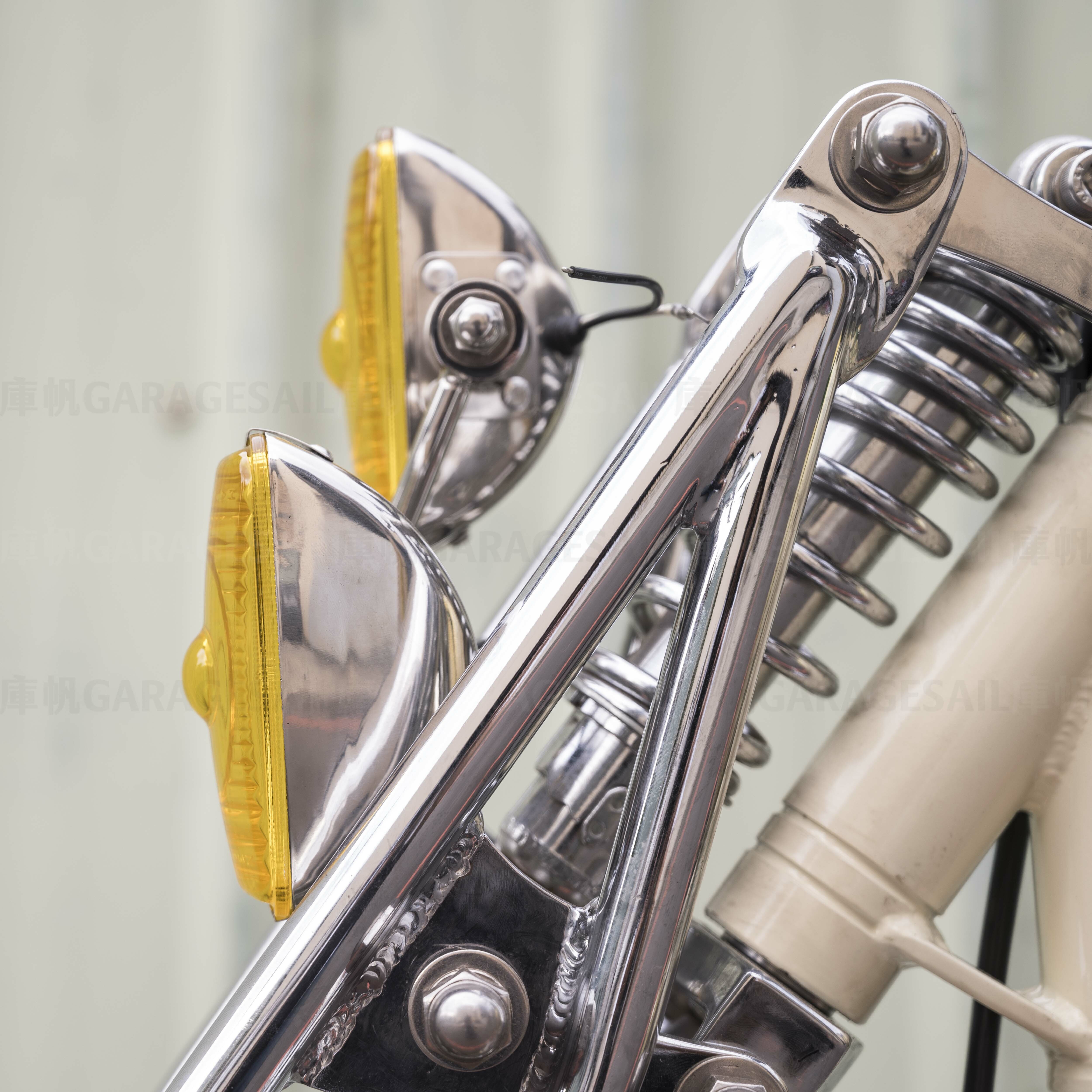 迷你長方 下鎖式 大燈 拋光銀