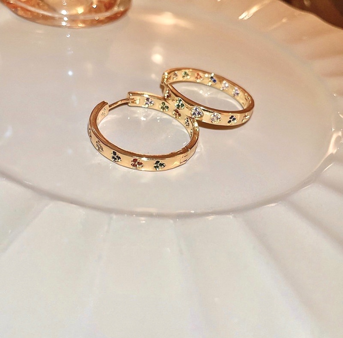 彩鑽小桃心 内嵌厚金耳扣釘圈