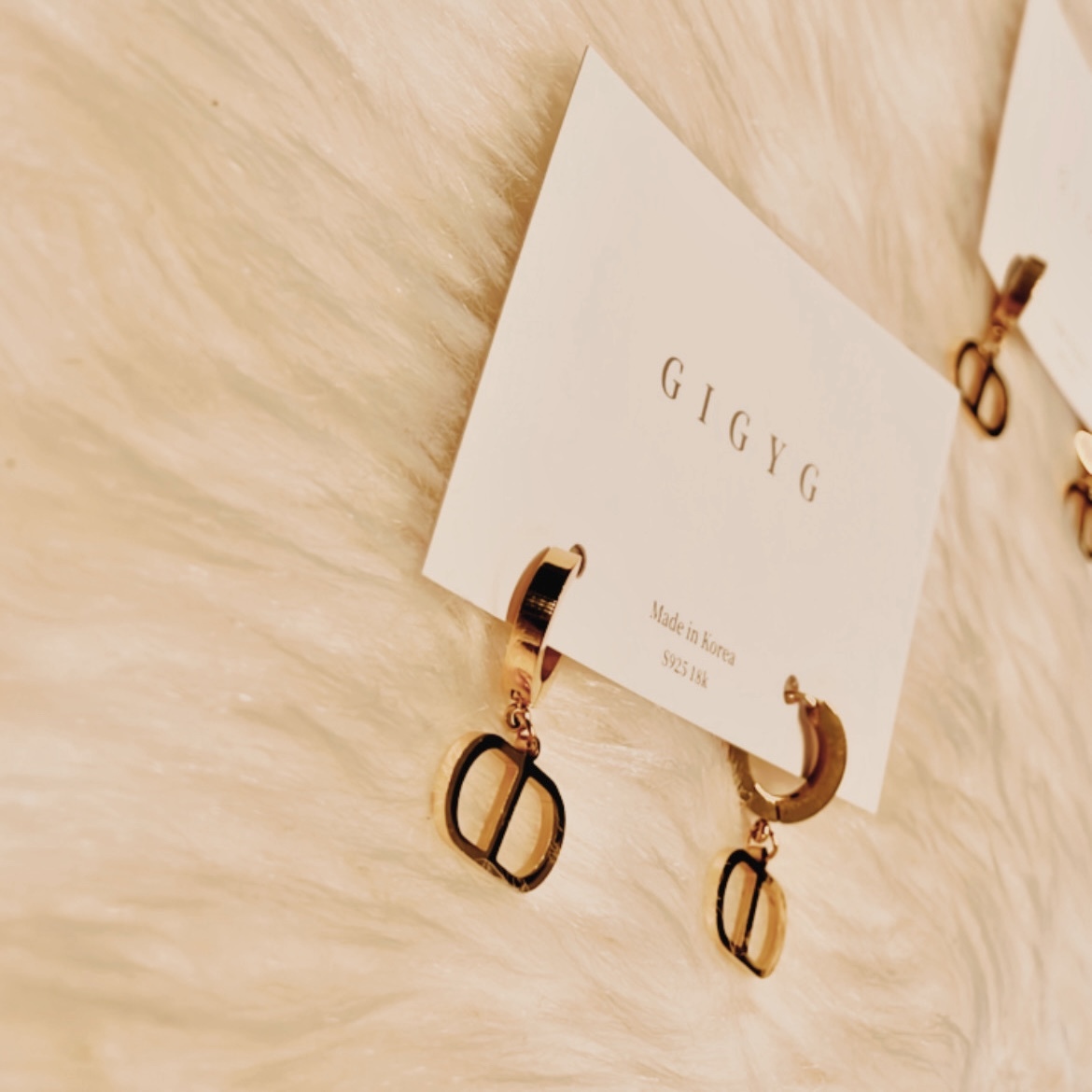 豬鼻雙D 金鈦鋼耳扣墜