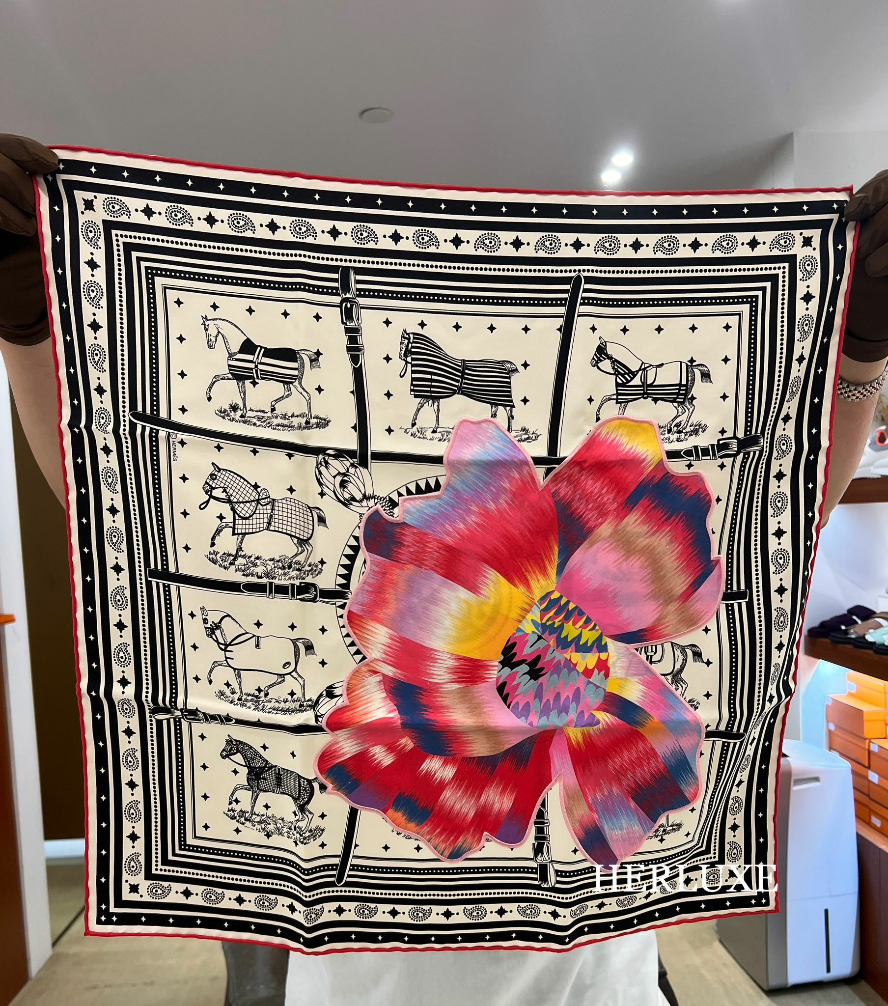 Scarf 100% soie 55 x 55cm