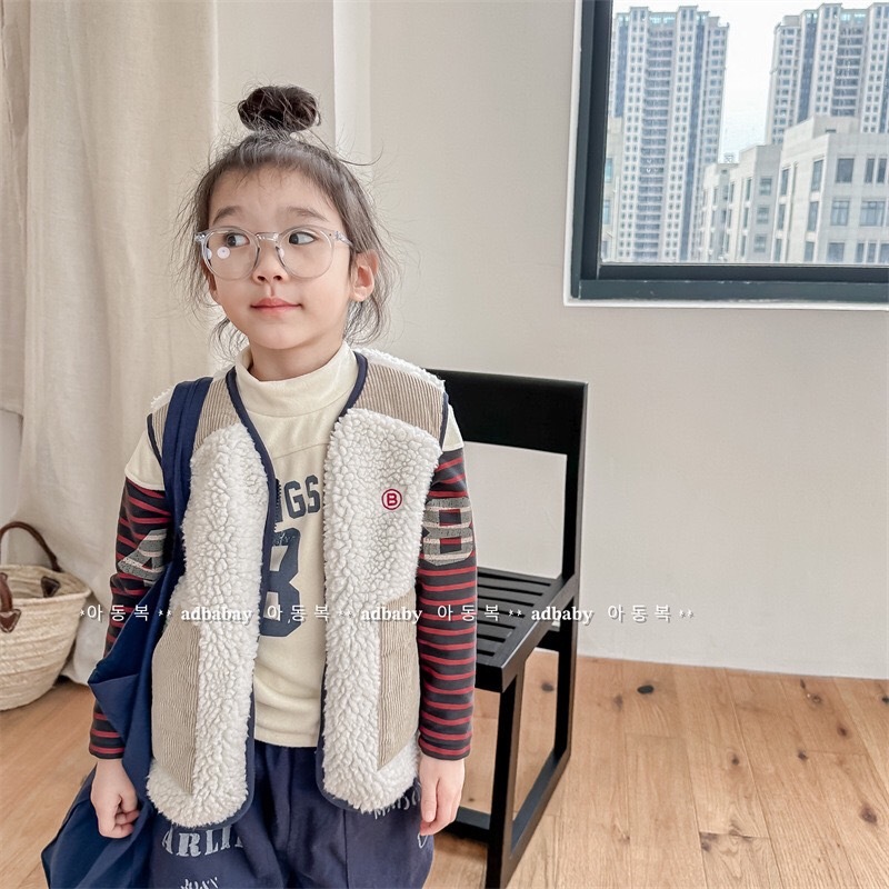 拼色感羊羔毛背心