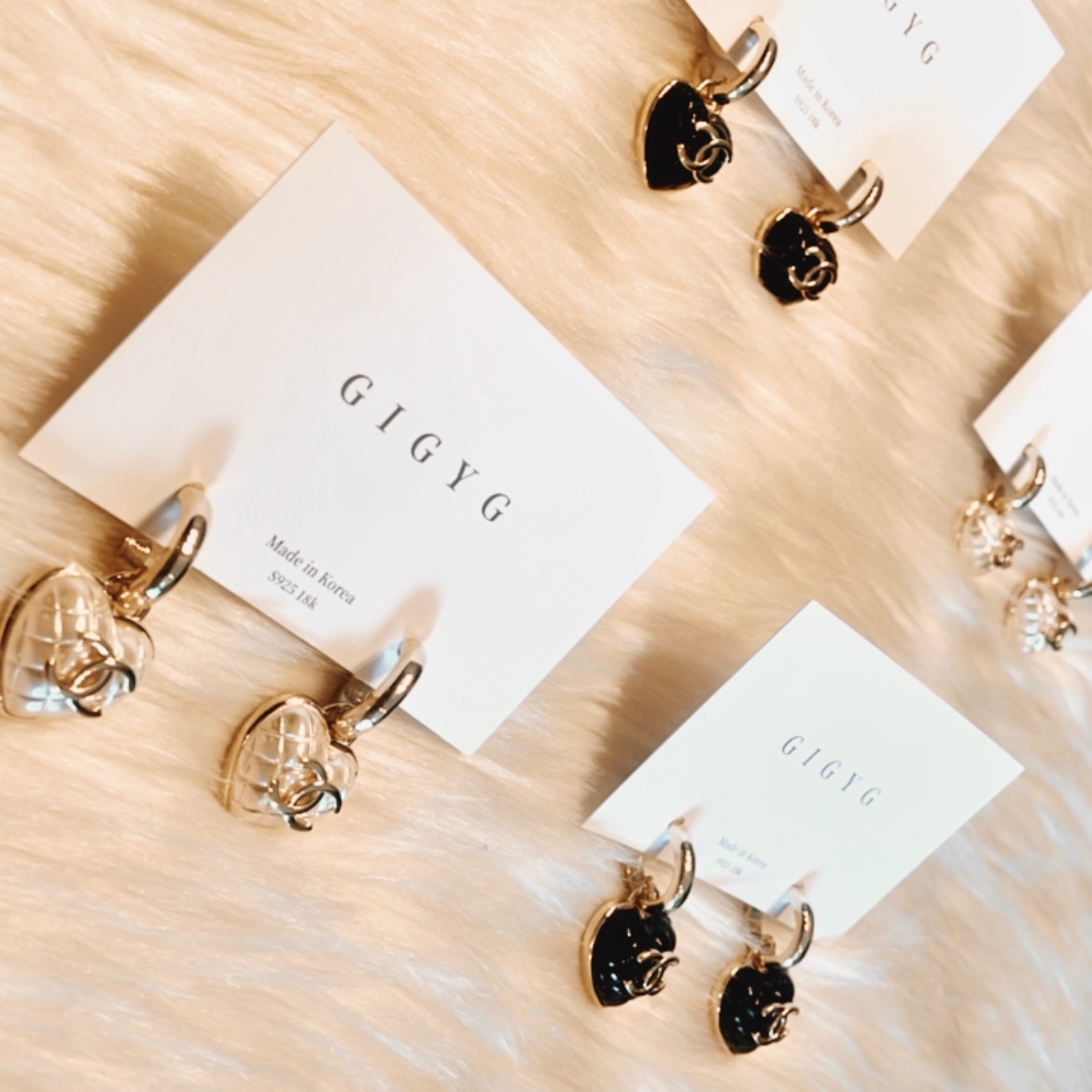 香奶奶黑白金絕美菱格紋 桃心翻玩耳釘墜