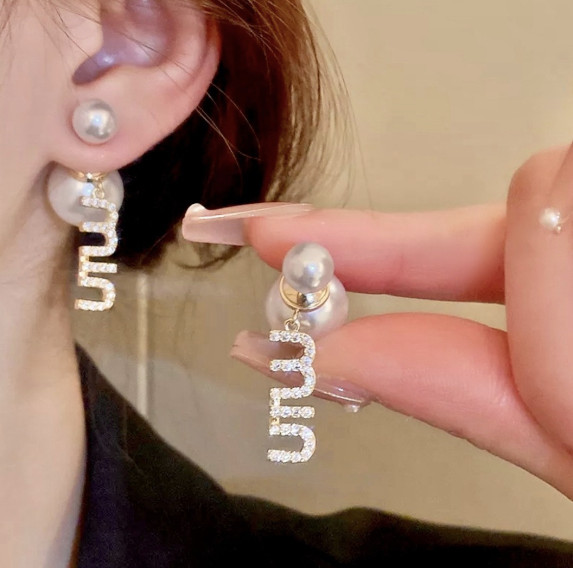 miu miu 金鑽夢幻珍珠系墜