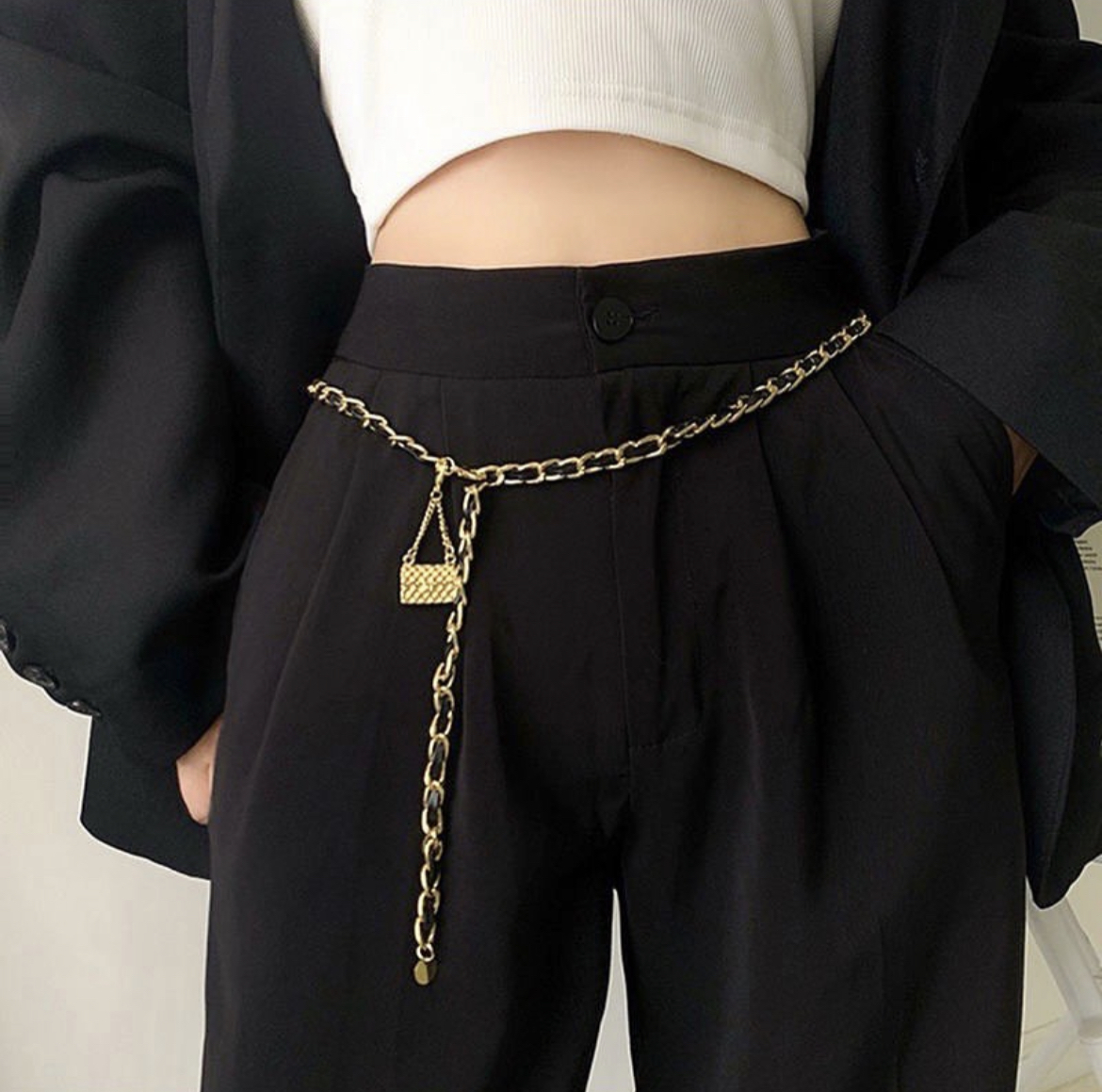 香奶奶皮革穿鍊 小香包金腰鍊