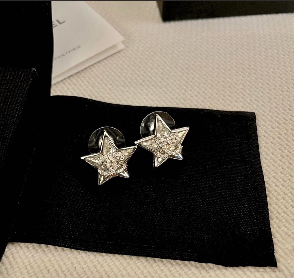 香奶奶 銀鑽夢幻雙c星星翻玩耳釘