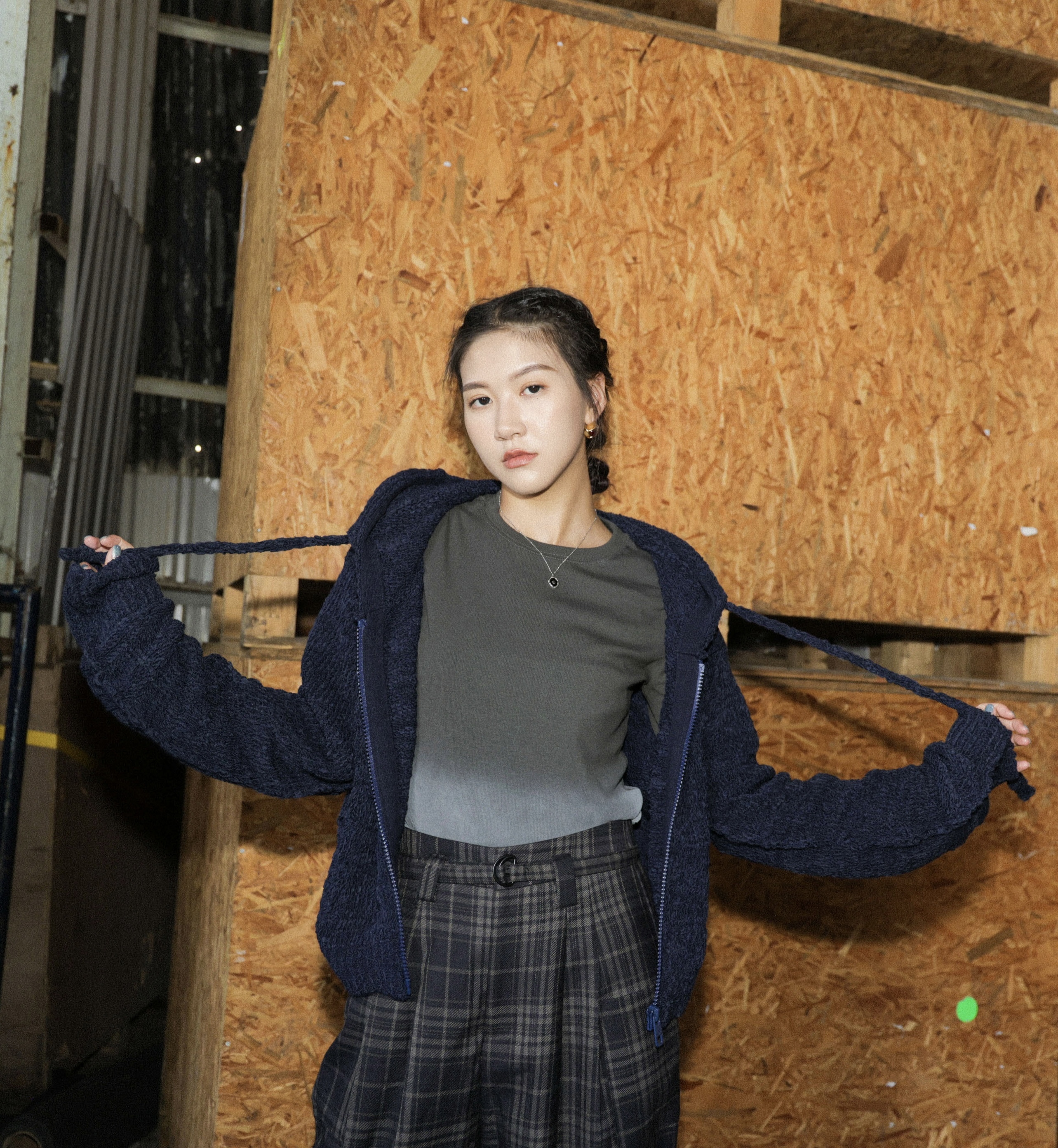 質感線織有帽拉鏈外套（現貨款式）