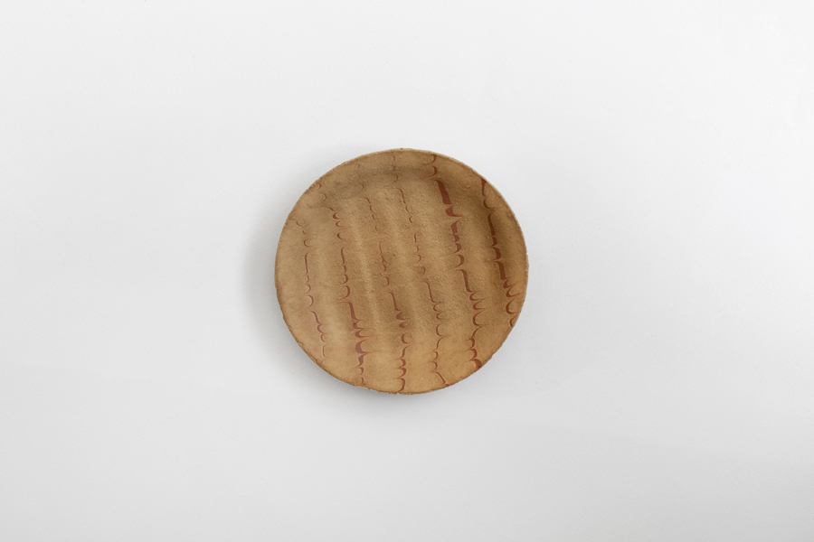 十場天伸-豆皿-漆