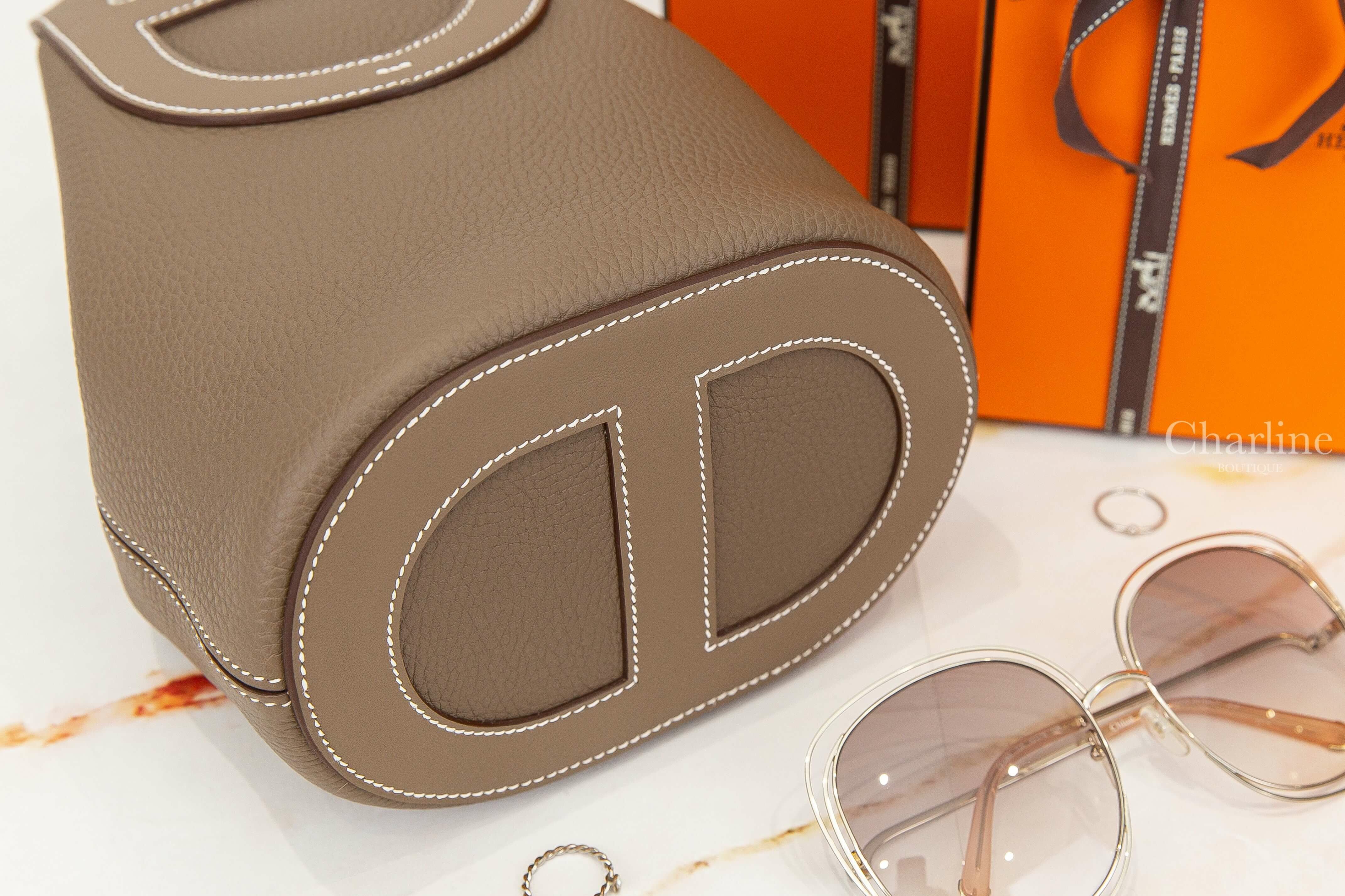 Hermès In The Loop 18cm 18 Etoupe Taurillon Clemence U刻大象灰銀釦小型提把水桶包-Charline Boutique 精品代購