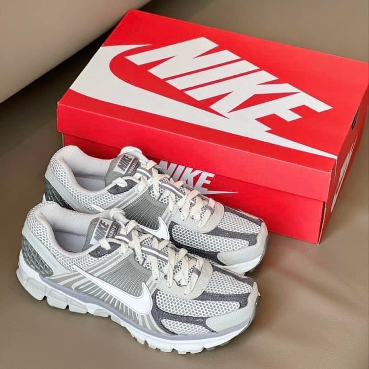 Nike Zoom Vomero 5 "Iron ore and flat pewter" 灰咖啡 反光 男女鞋