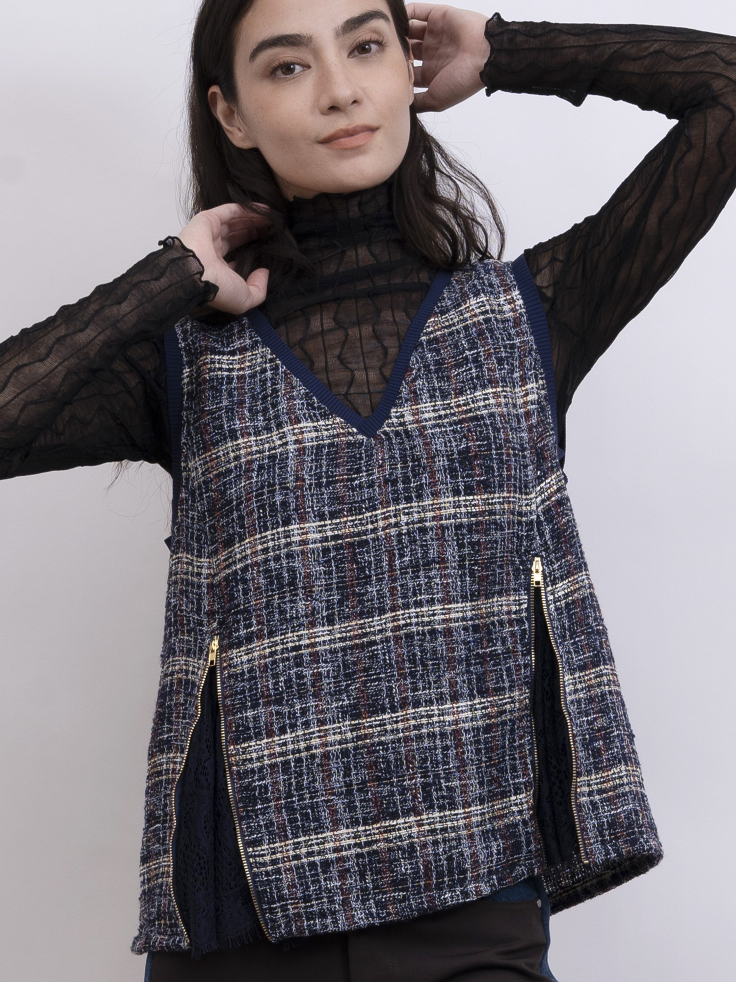 mi-tu 粗花呢V領背心