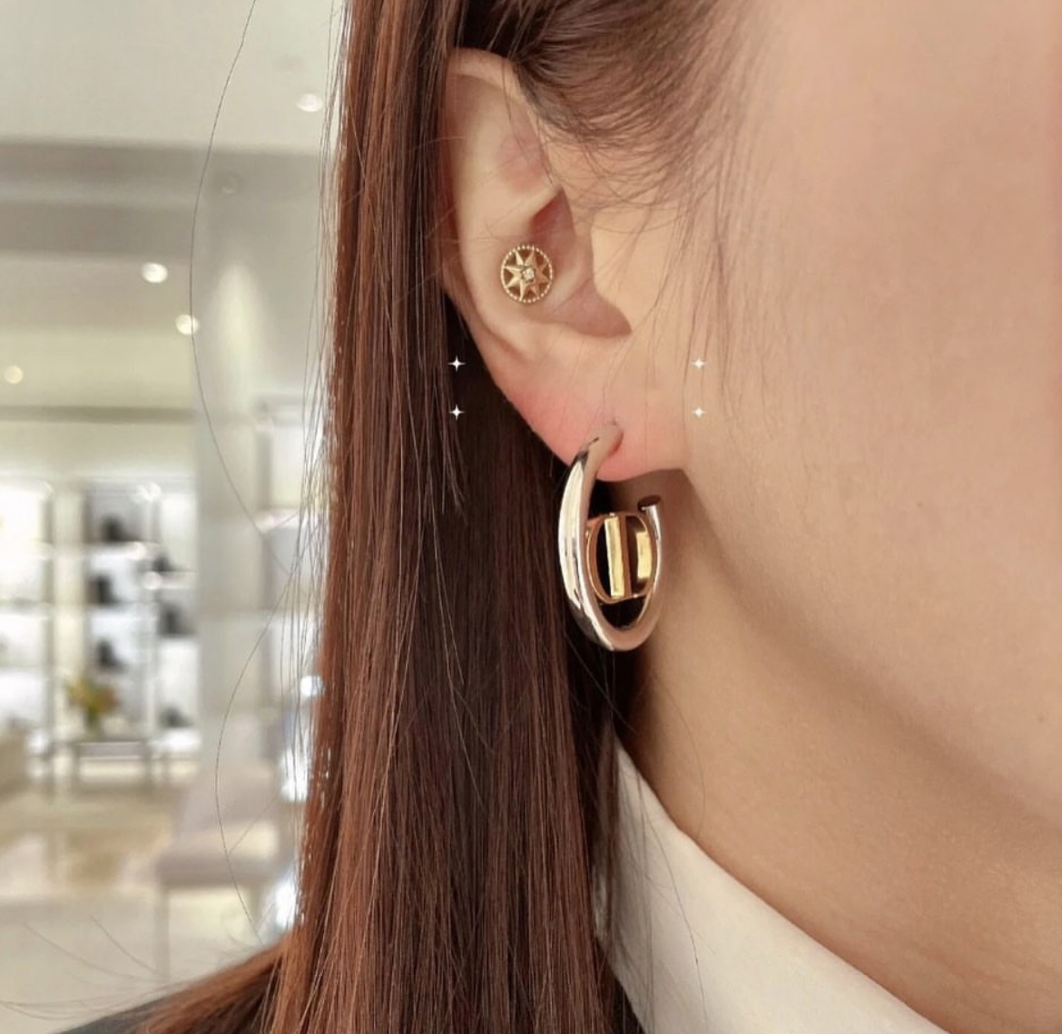DIOR 金銀撞色雙D翻玩耳圈釘