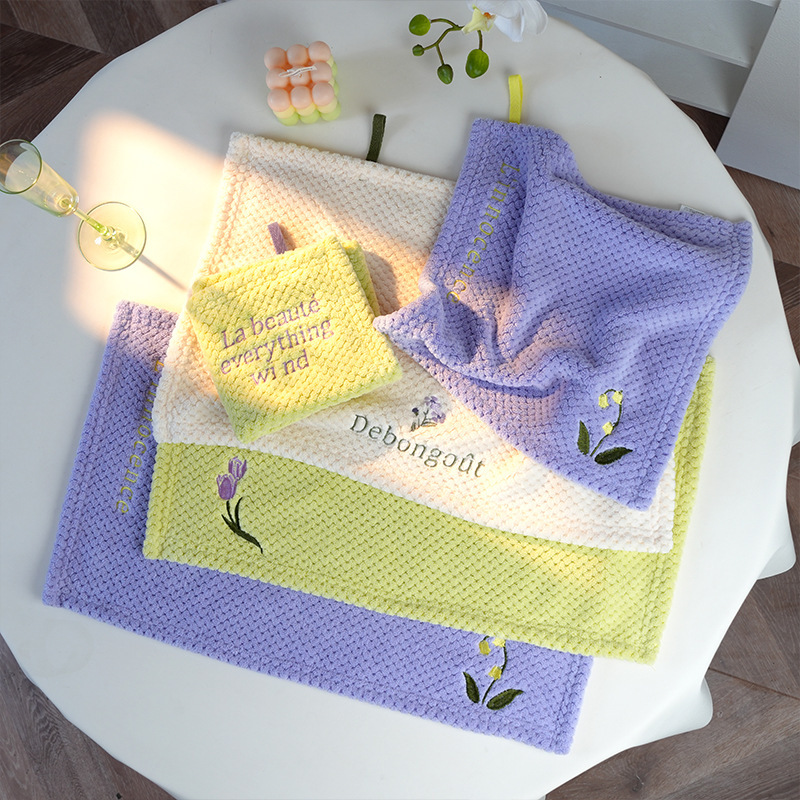 《3183》ins多巴胺配色刺繡擦手巾