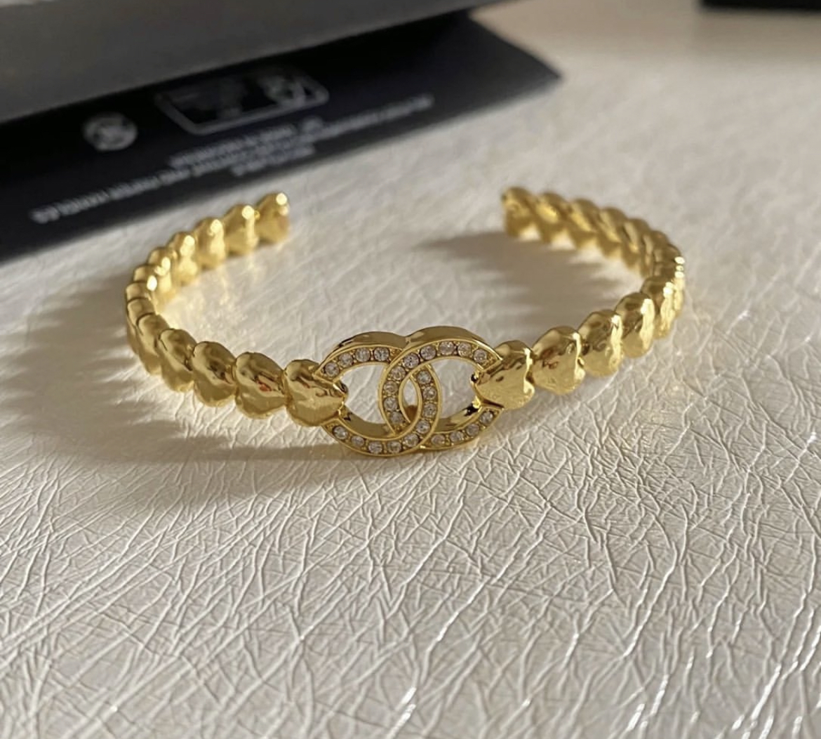 香奶奶18k金桃心水鑽雙c高奢定製手鐲