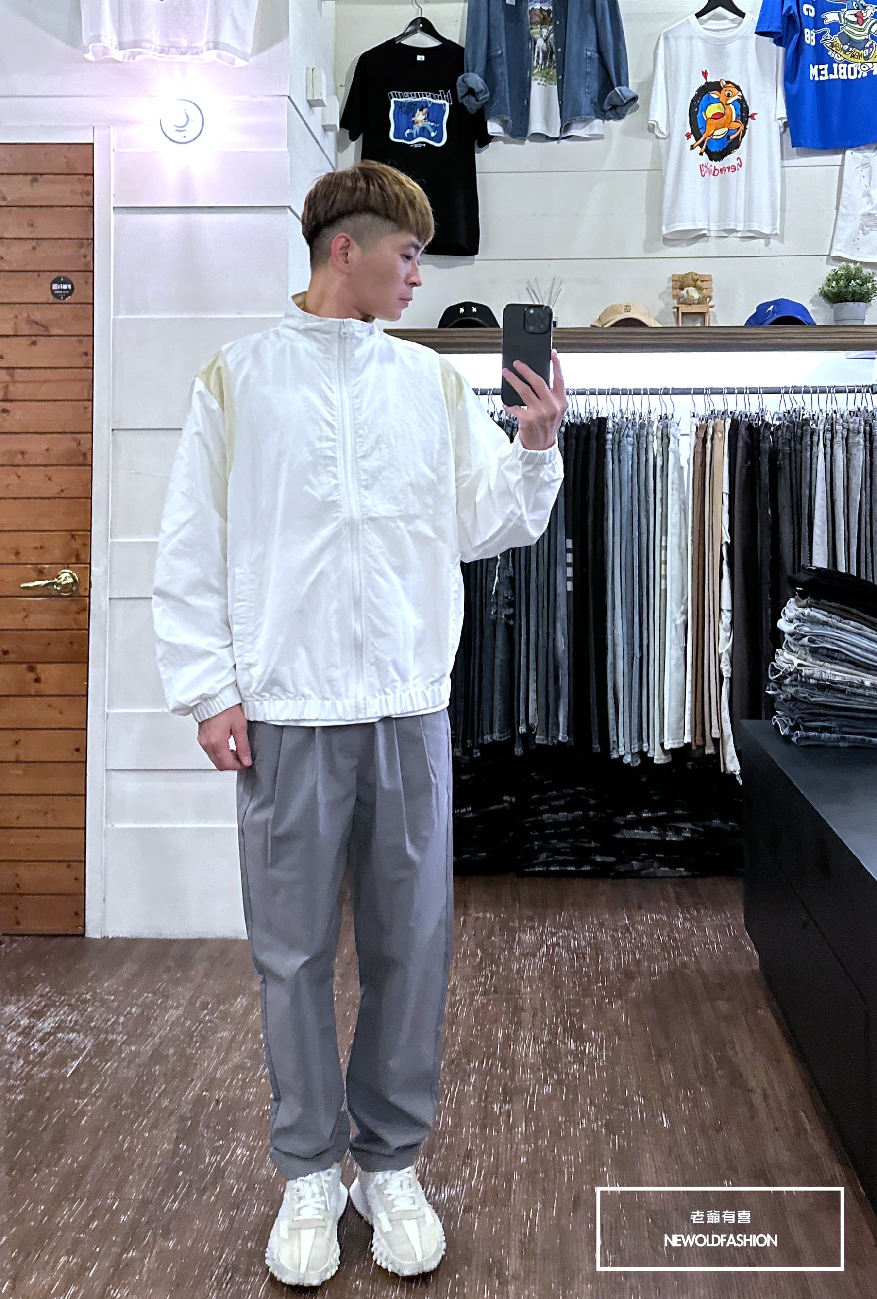 『新品上市』重磅弧形拼接防風外套-白(NOF2310C61002)