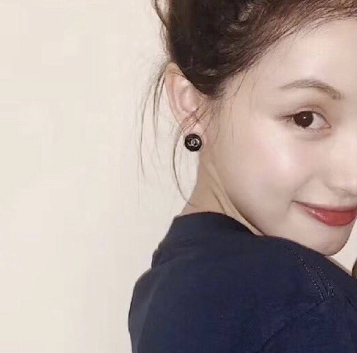 香奶奶 黑金晶透雙c金珠圓耳釘